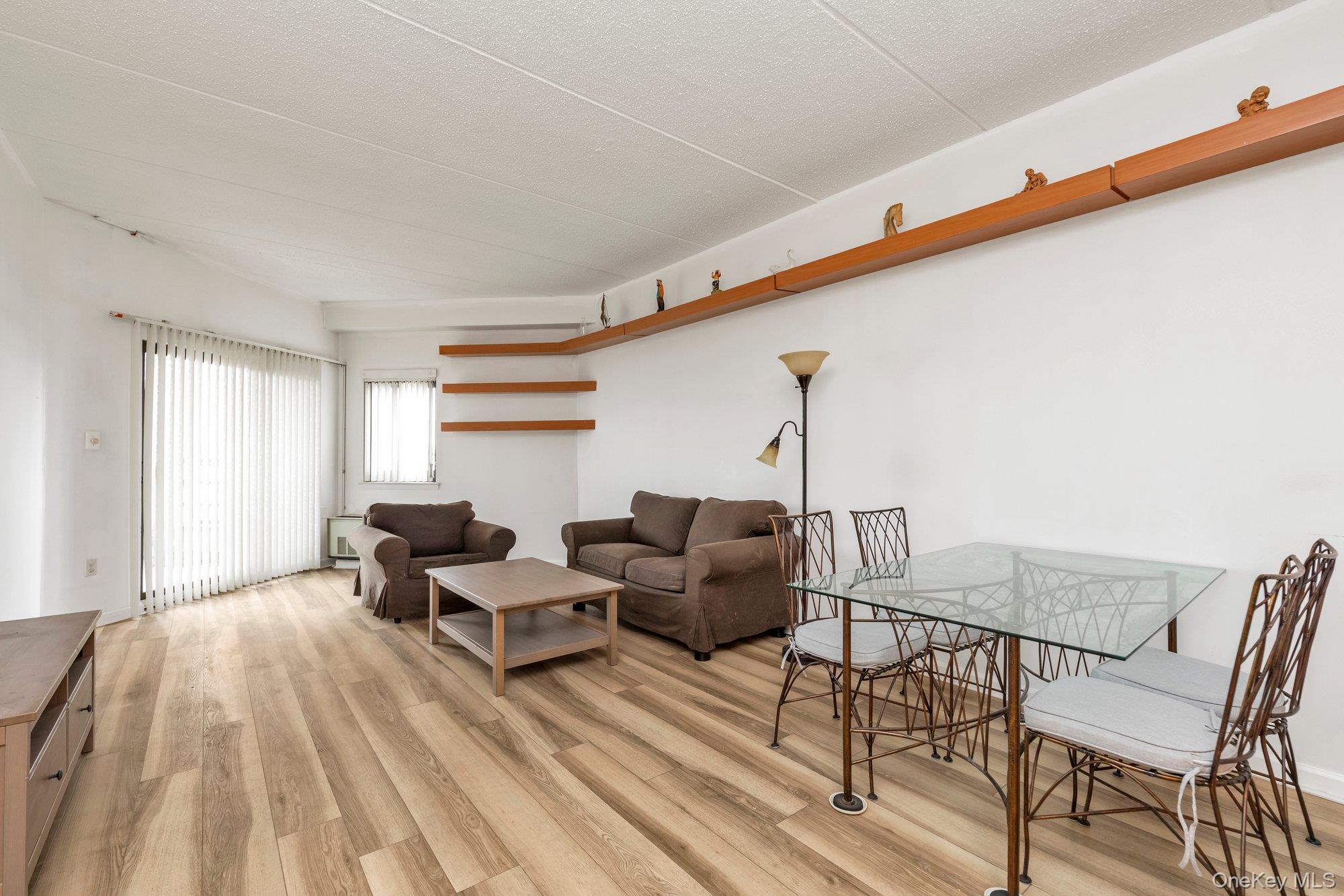 #2 photo, 725 Miller Avenue, Freeport , NY 11520