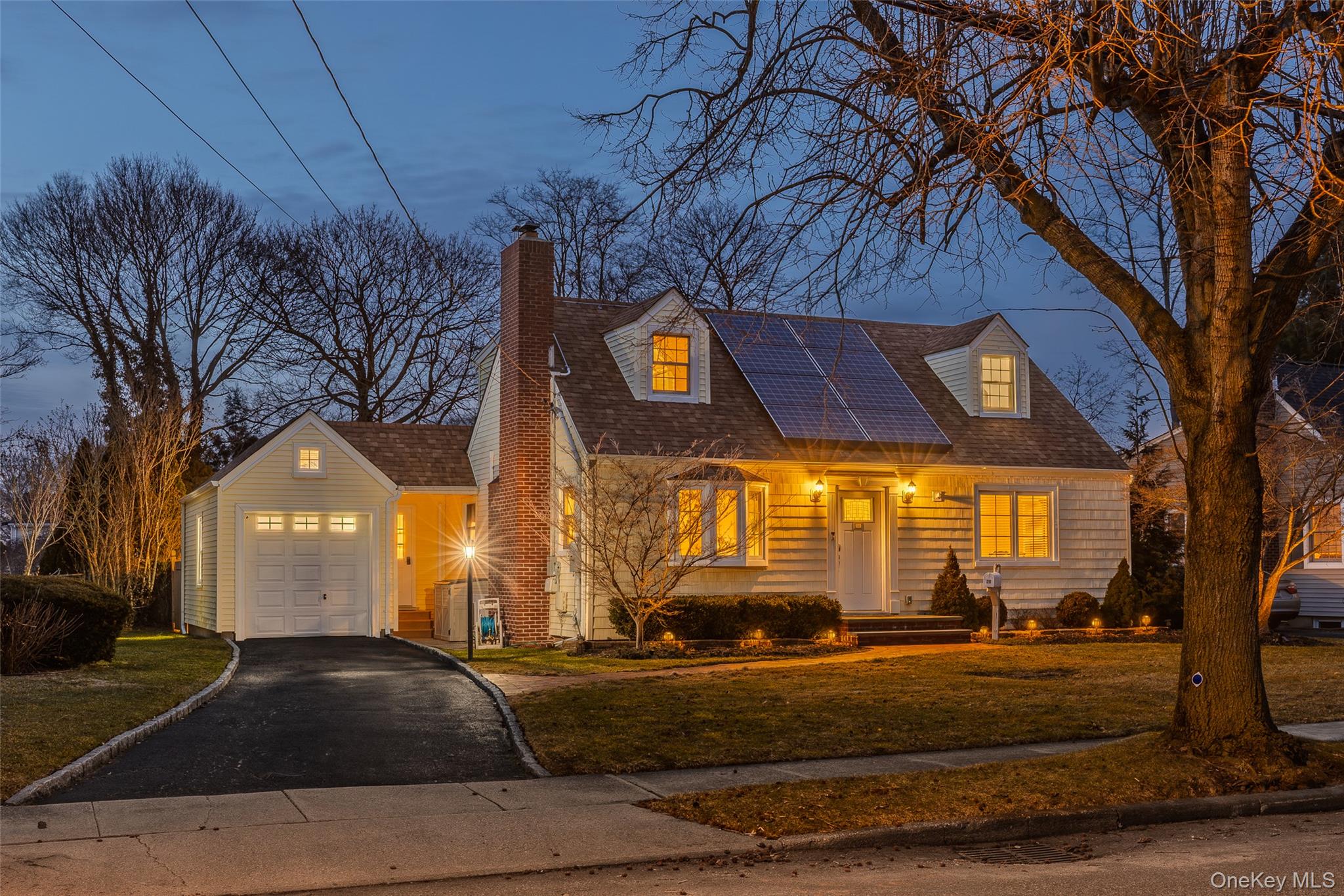 #7 photo, 26 Bedell Place, Amityville , NY 11701