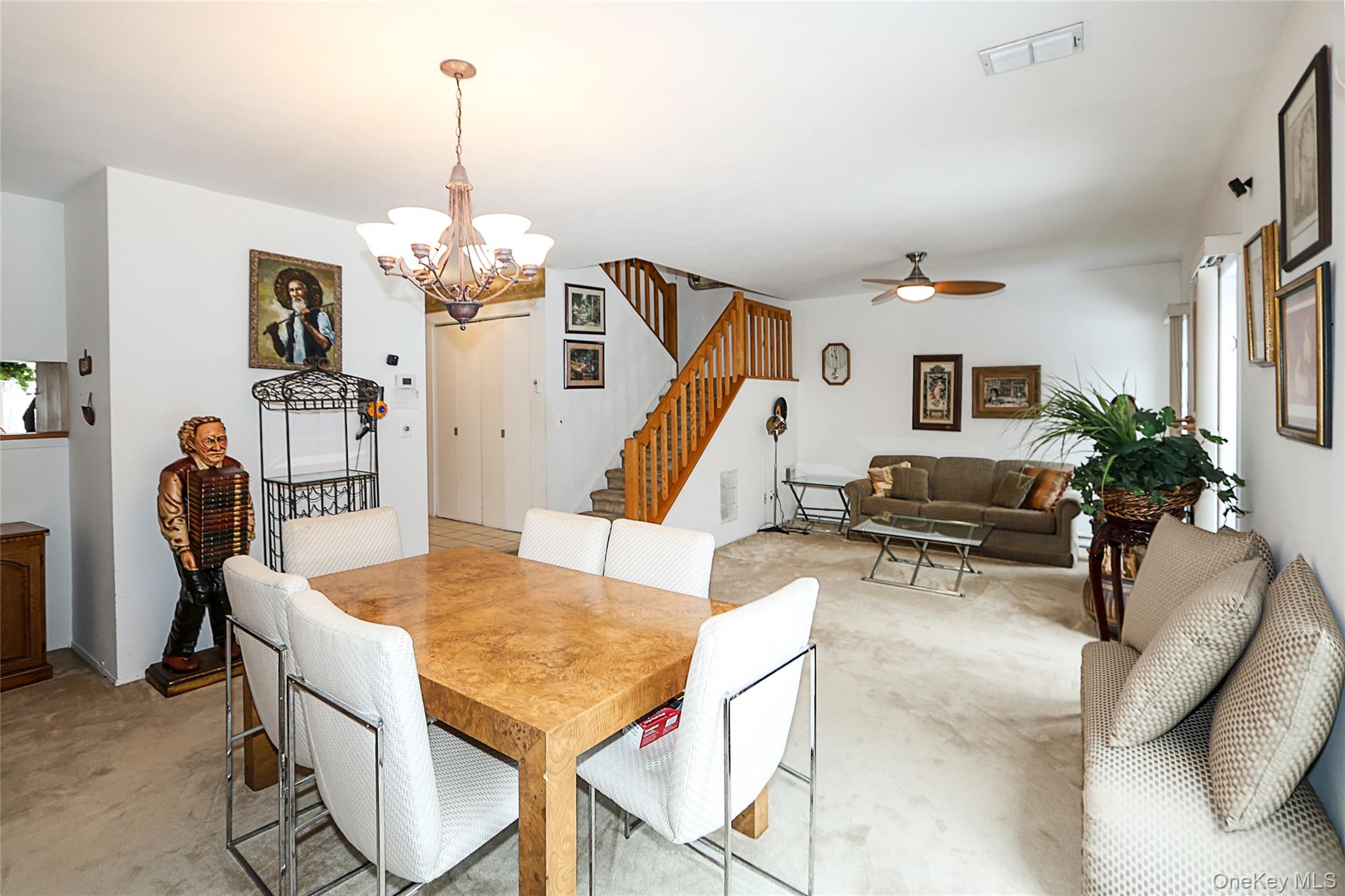 #14 photo, 55 Kristin Lane, Hauppauge , NY 11788