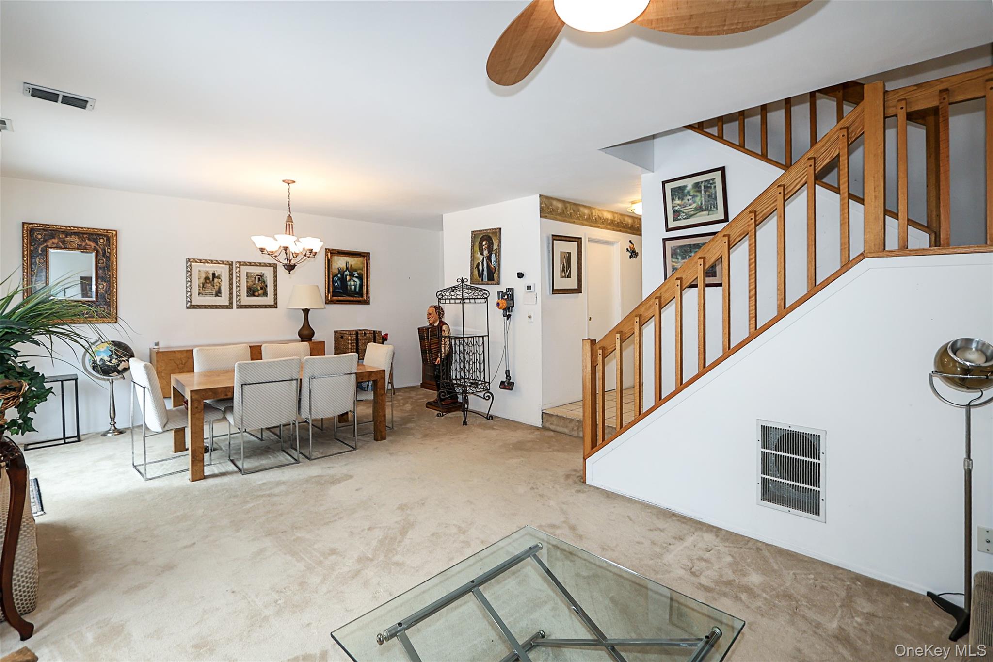 #18 photo, 55 Kristin Lane, Hauppauge , NY 11788