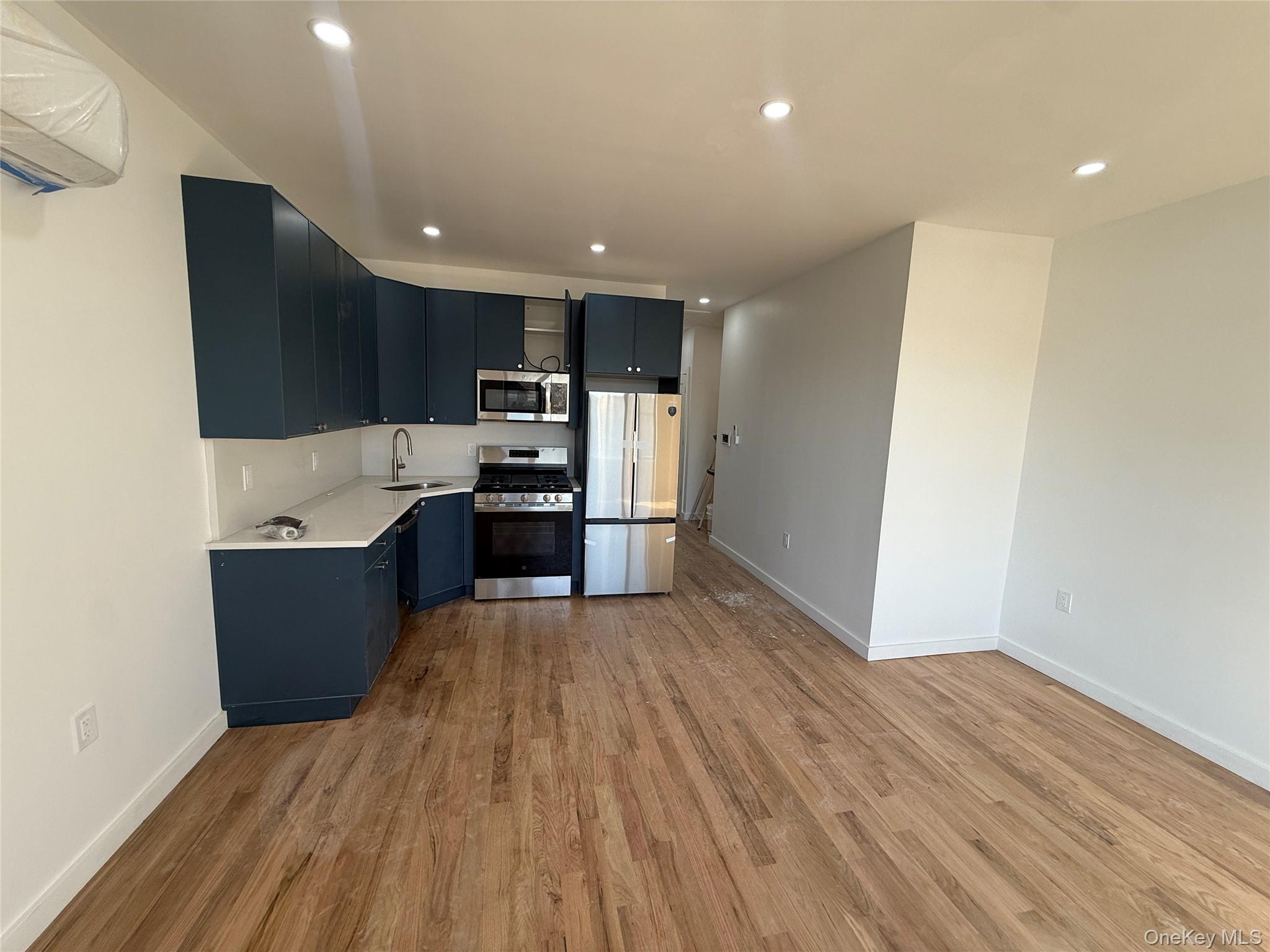 #5 photo, 234 E 42nd Street, Brooklyn , NY 11203