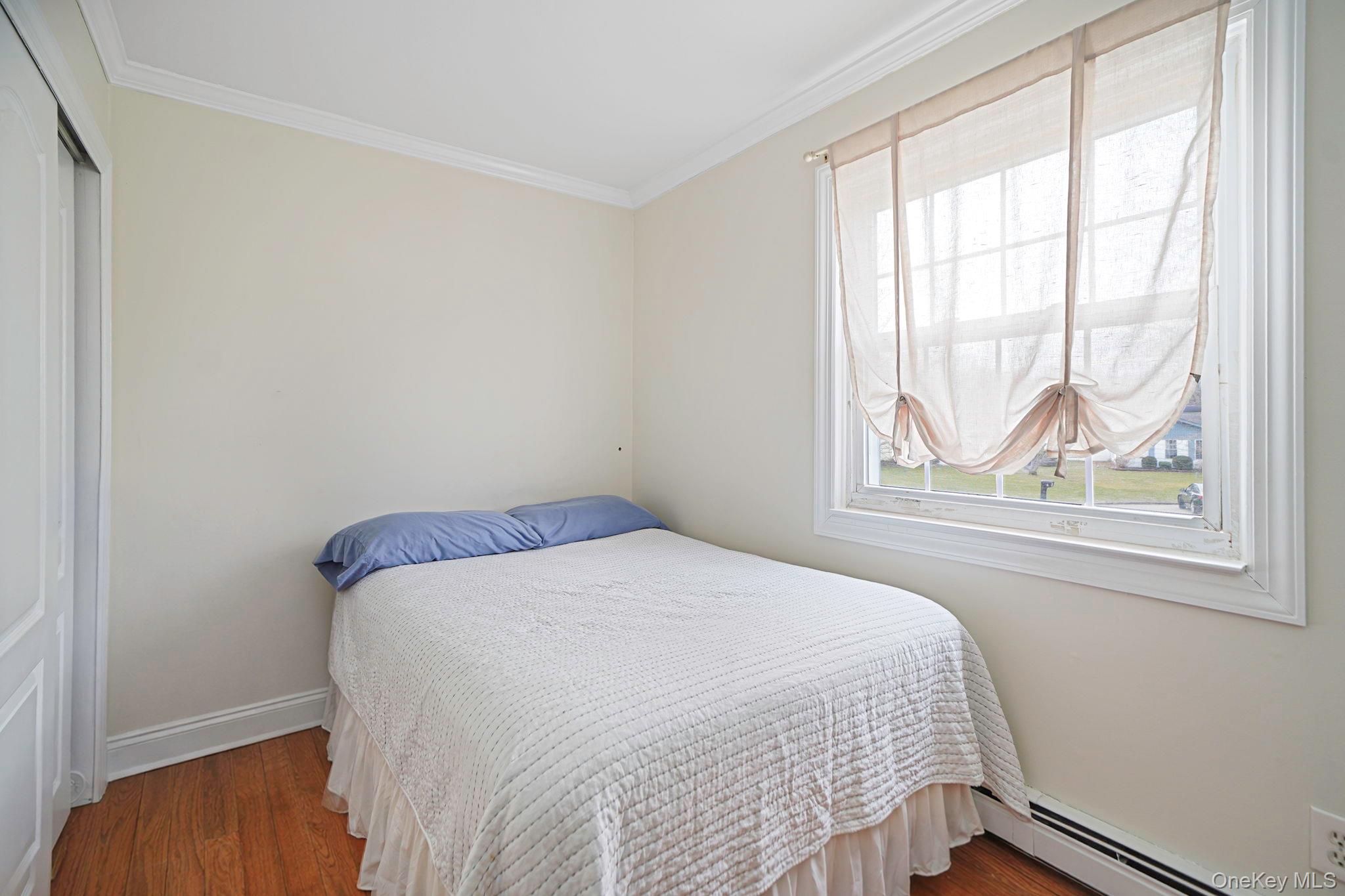 #15 photo, 5 Donna Court, Selden , NY 11784