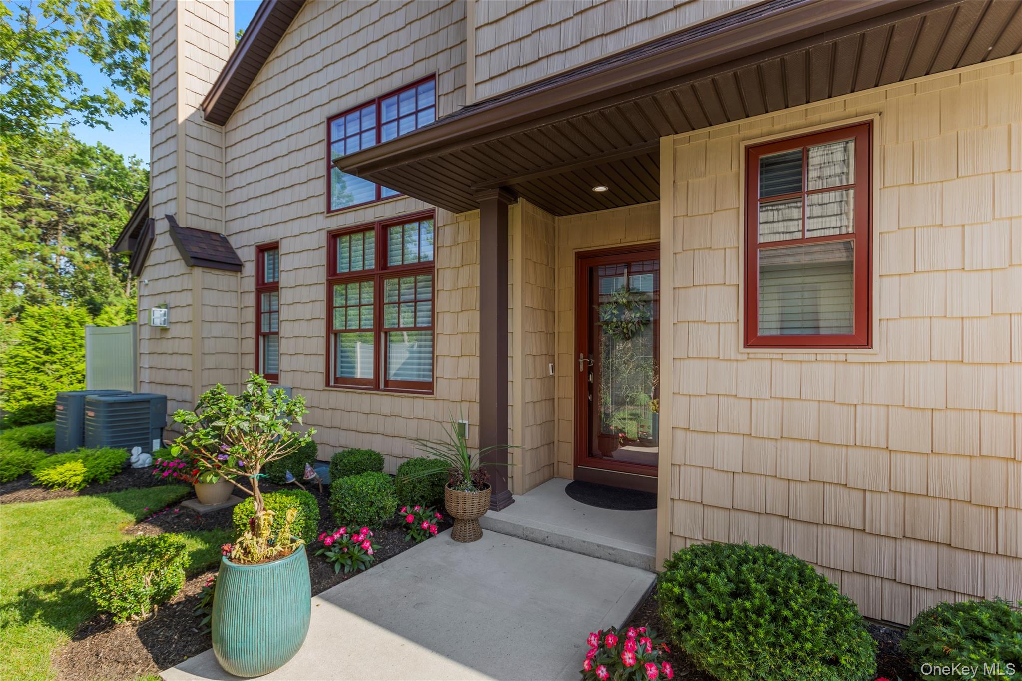 #4 photo, 89 Jims Trail, Bayport , NY 11705