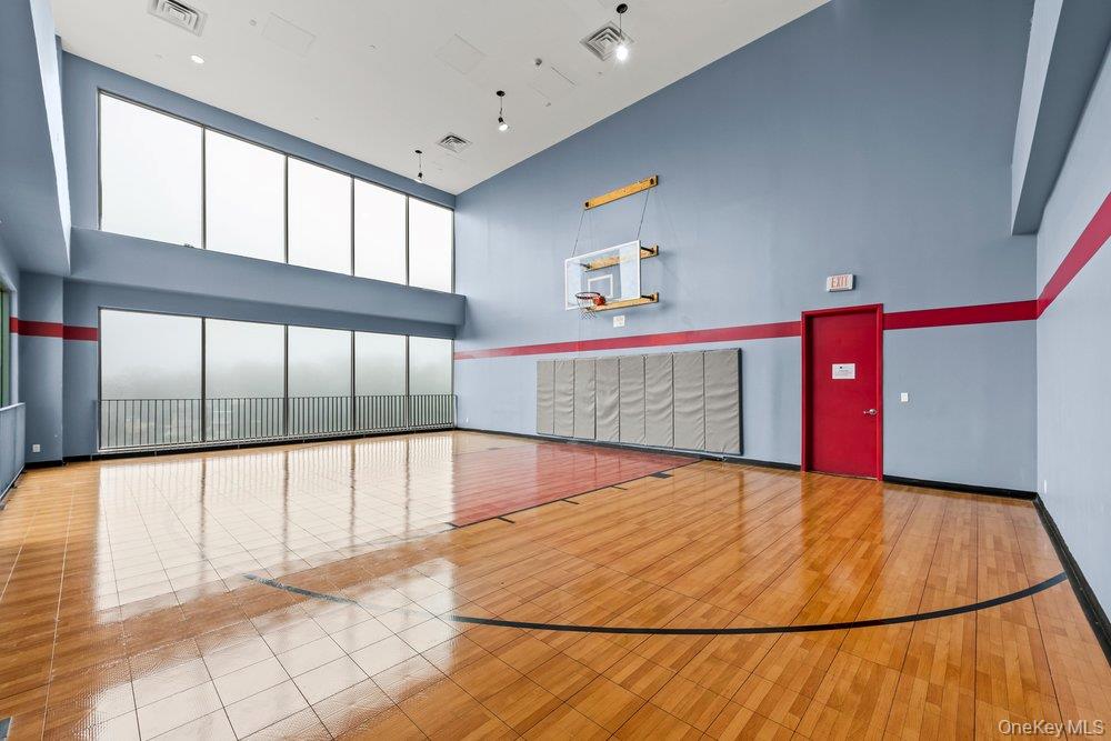 #5 photo, 701 Ridge Hill Boulevard, Yonkers , NY 10710