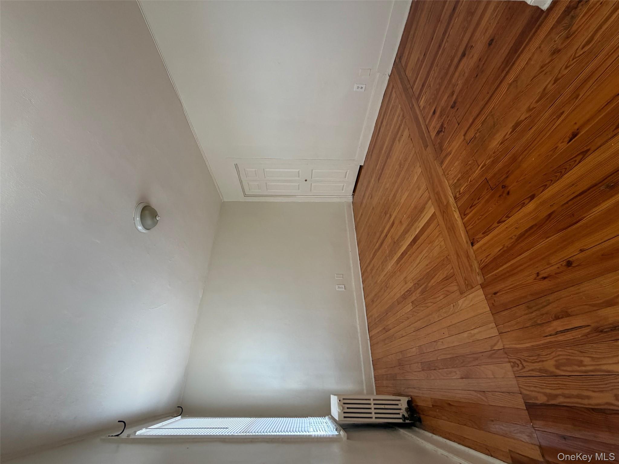 #3 photo, 22 S Eckar Street, Irvington , NY 10533