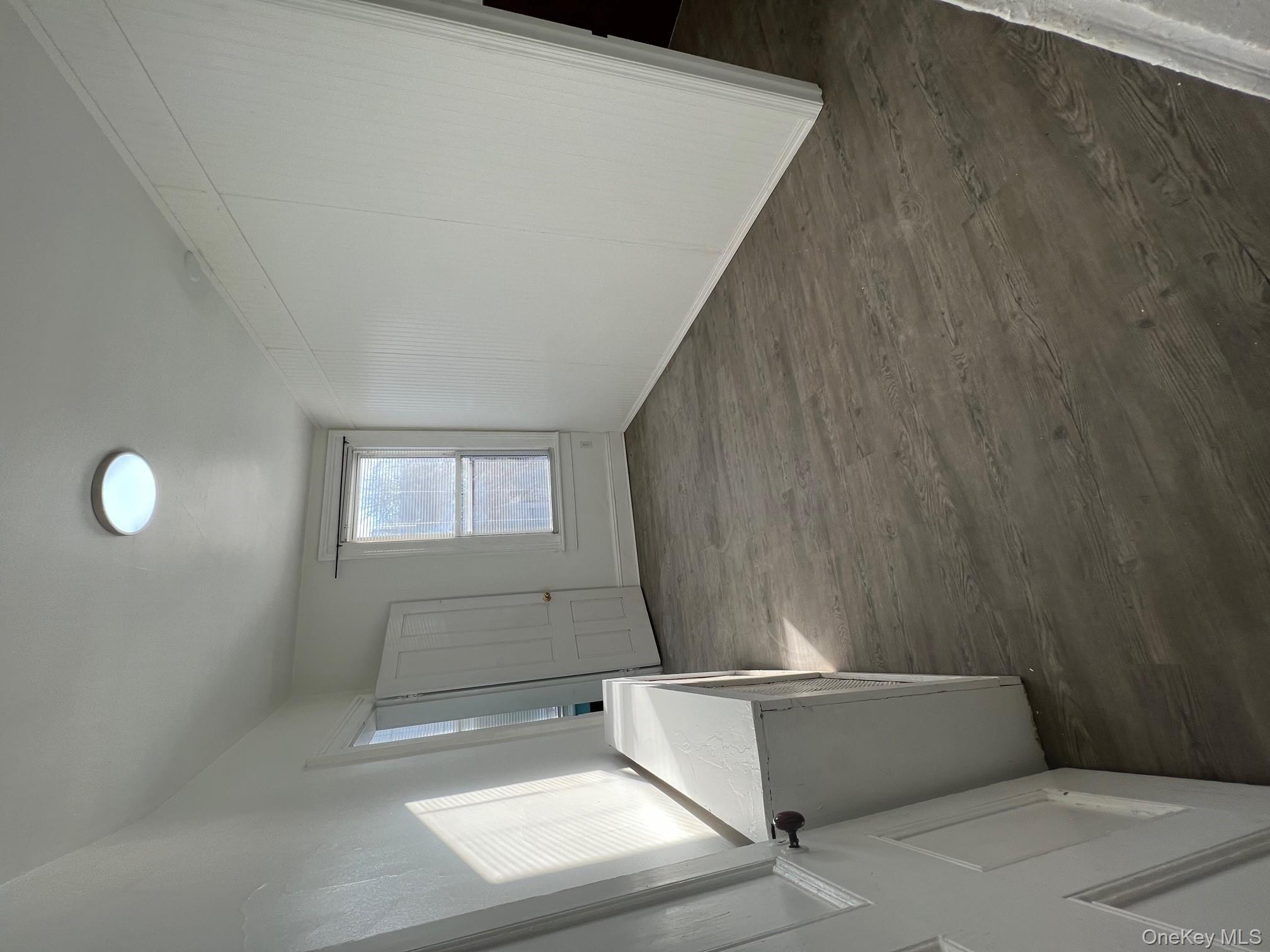 #4 photo, 24 S Eckar Street, Irvington , NY 10533