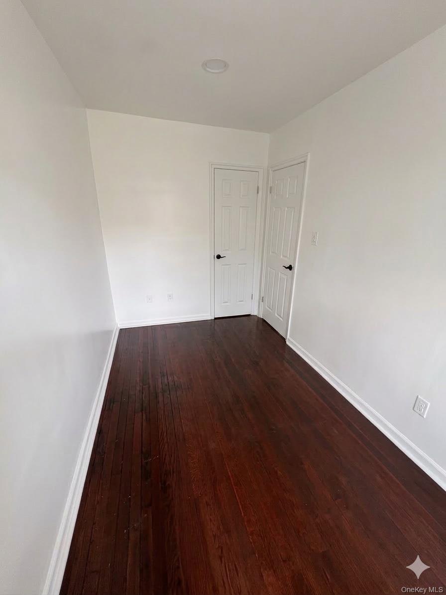 #11 photo, 10919 202, Saint Albans , NY 11412