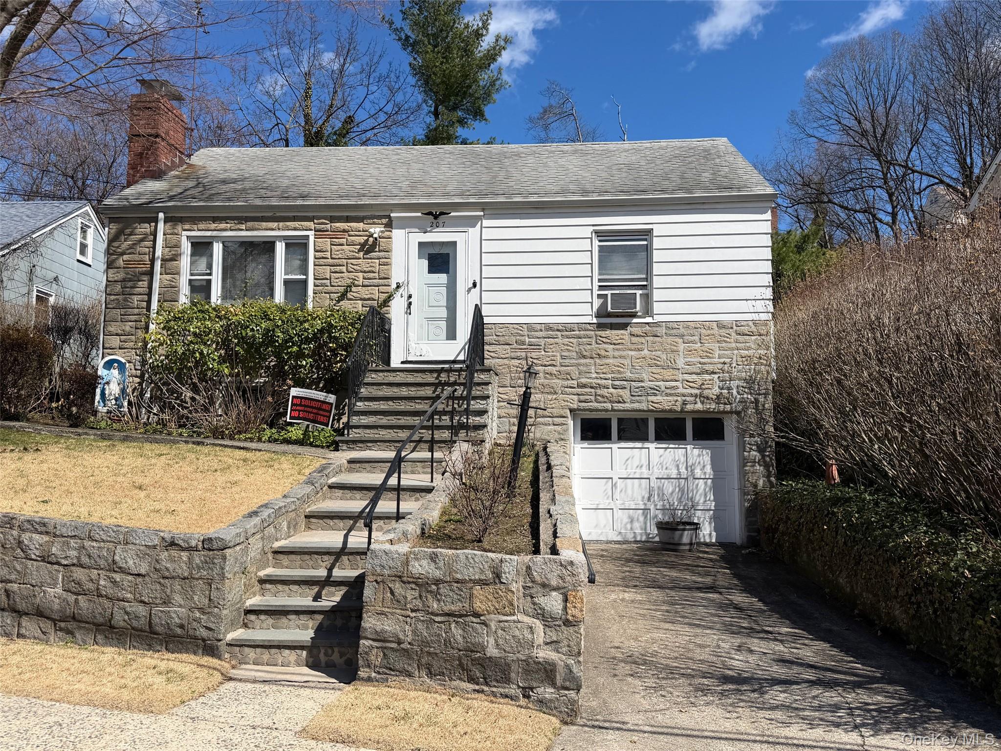 #1 photo, 207 Morsemere Avenue, Yonkers , NY 10703