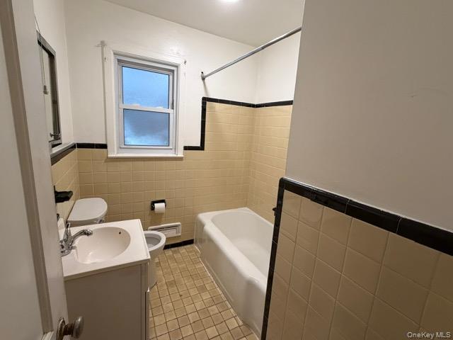 #7 photo, 207 Morsemere Avenue, 紐約州 Yonkers , NY 10703