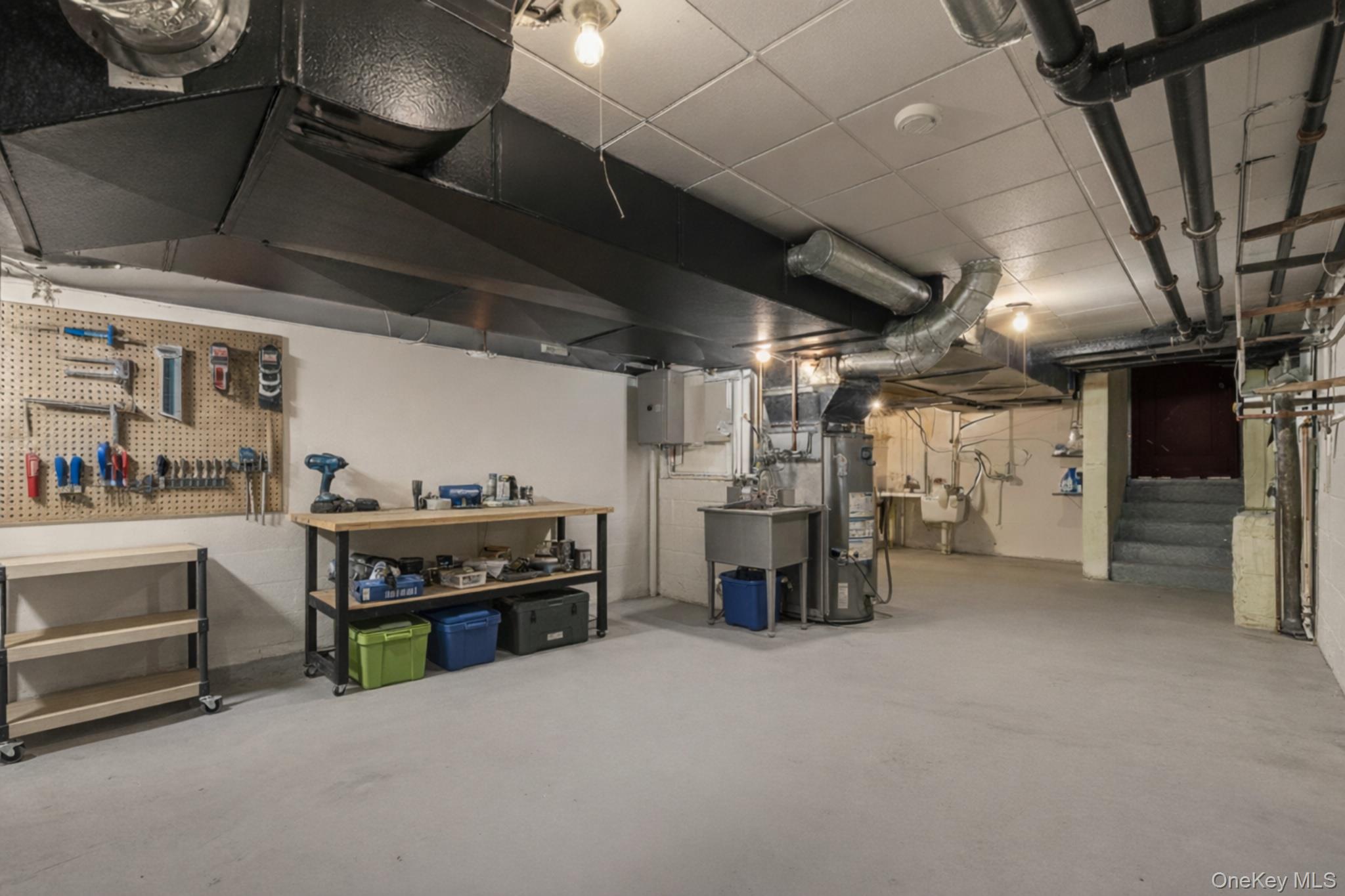 #16 photo, 61 Devon Road, Bronxville , NY 10708