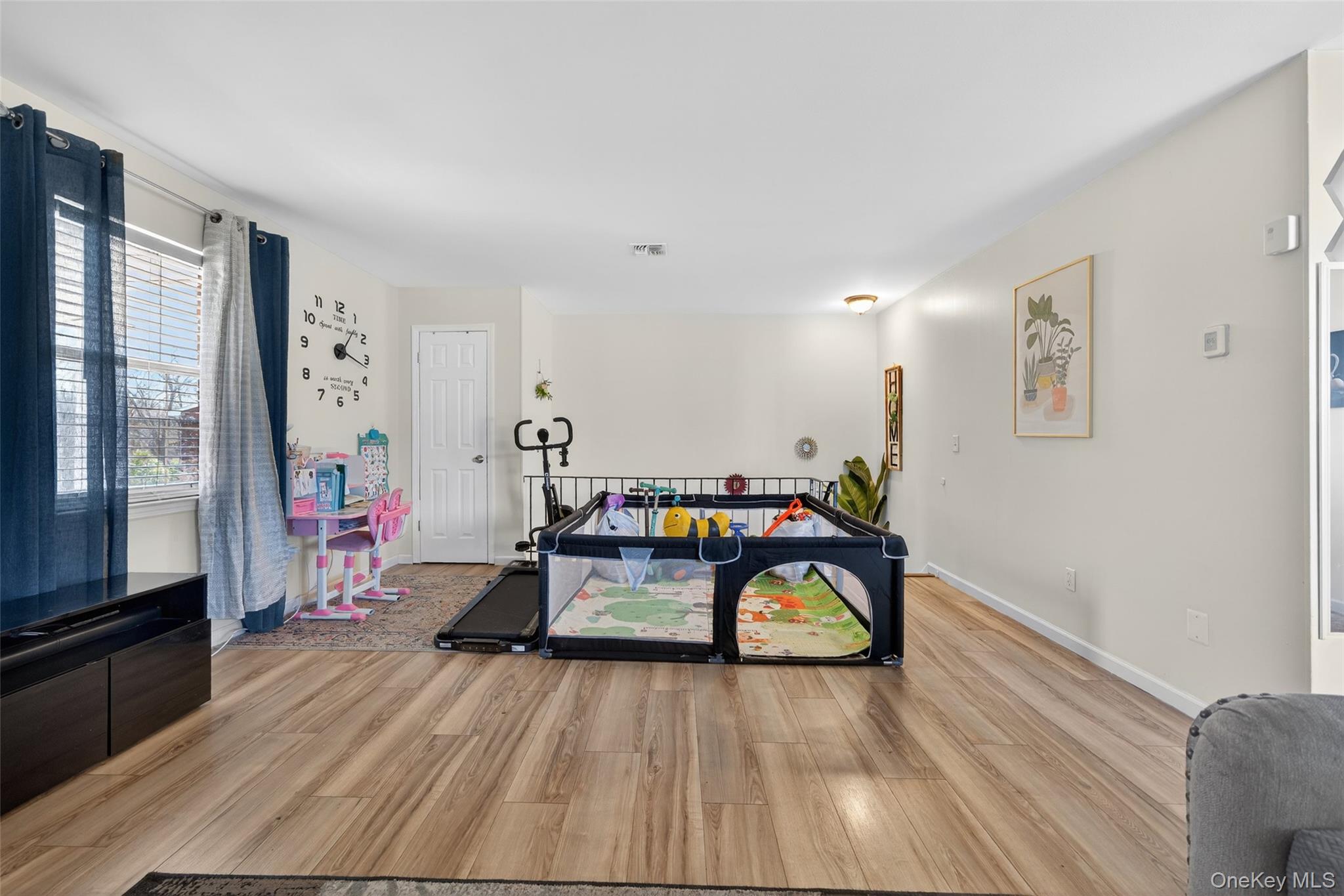 #8 photo, 276 Temple Hill Road, New Windsor , NY 12553