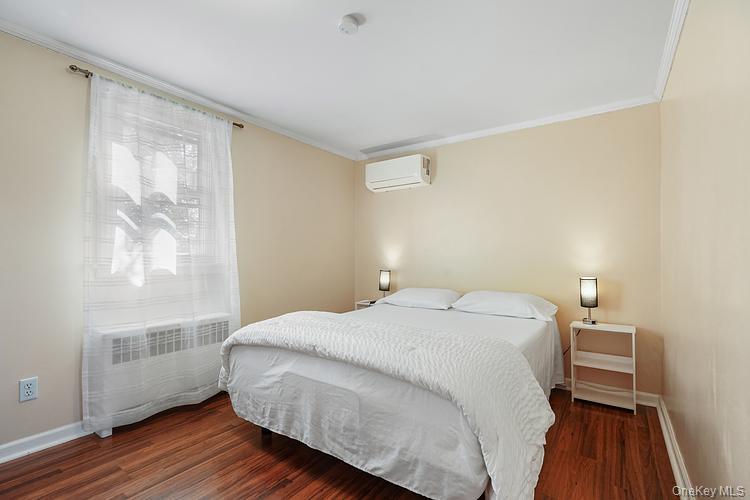 #10 photo, 199 South Road, White Plains , NY 10603