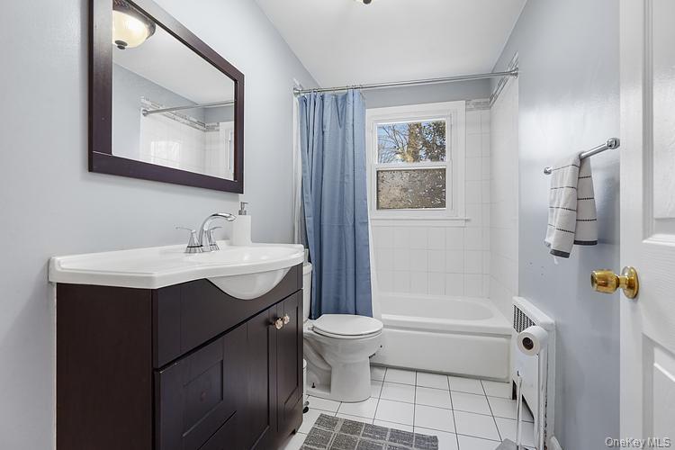 #13 photo, 199 South Road, White Plains , NY 10603