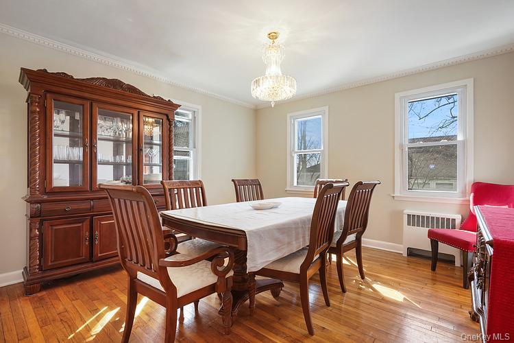 #18 photo, 199 South Road, White Plains , NY 10603