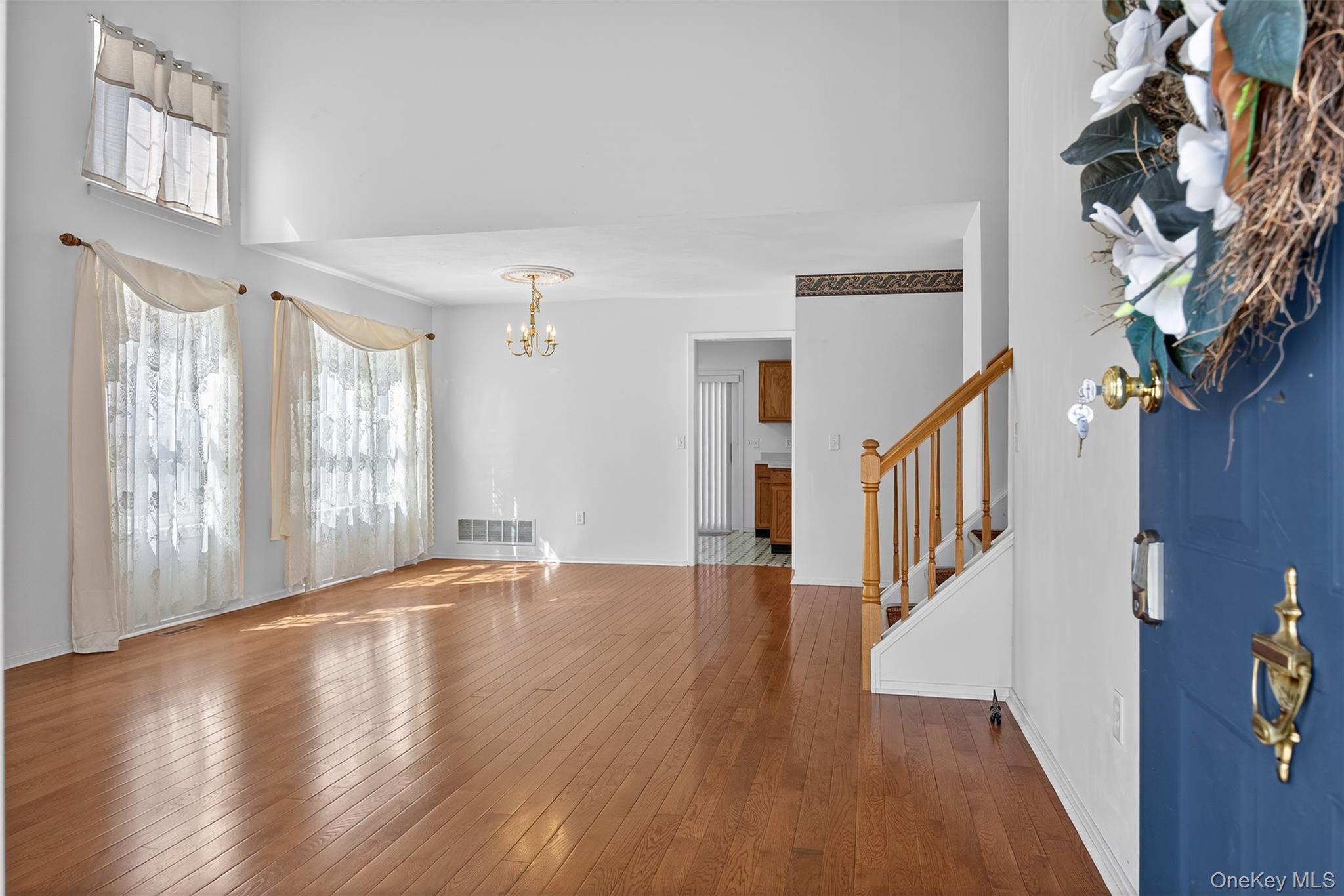 #5 photo, 25 Alexander Drive, Washingtonville , NY 10992