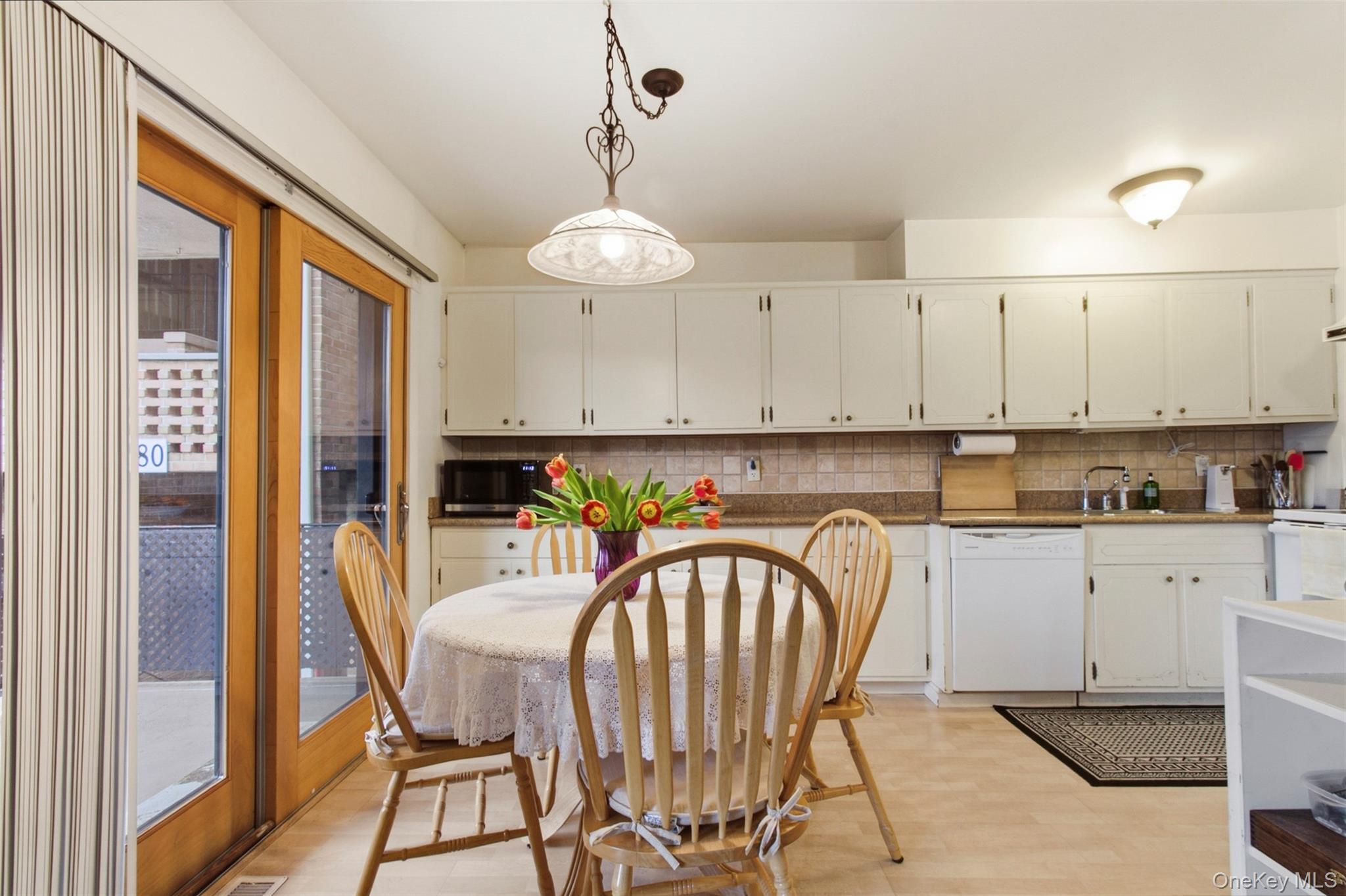 #7 photo, 100 Gateway Road, Yonkers , NY 10703