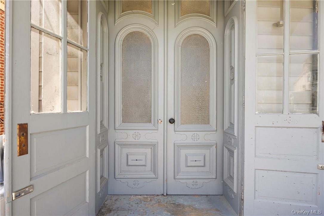 #6 photo, 20 N Franklin Street, Athens , NY 12015