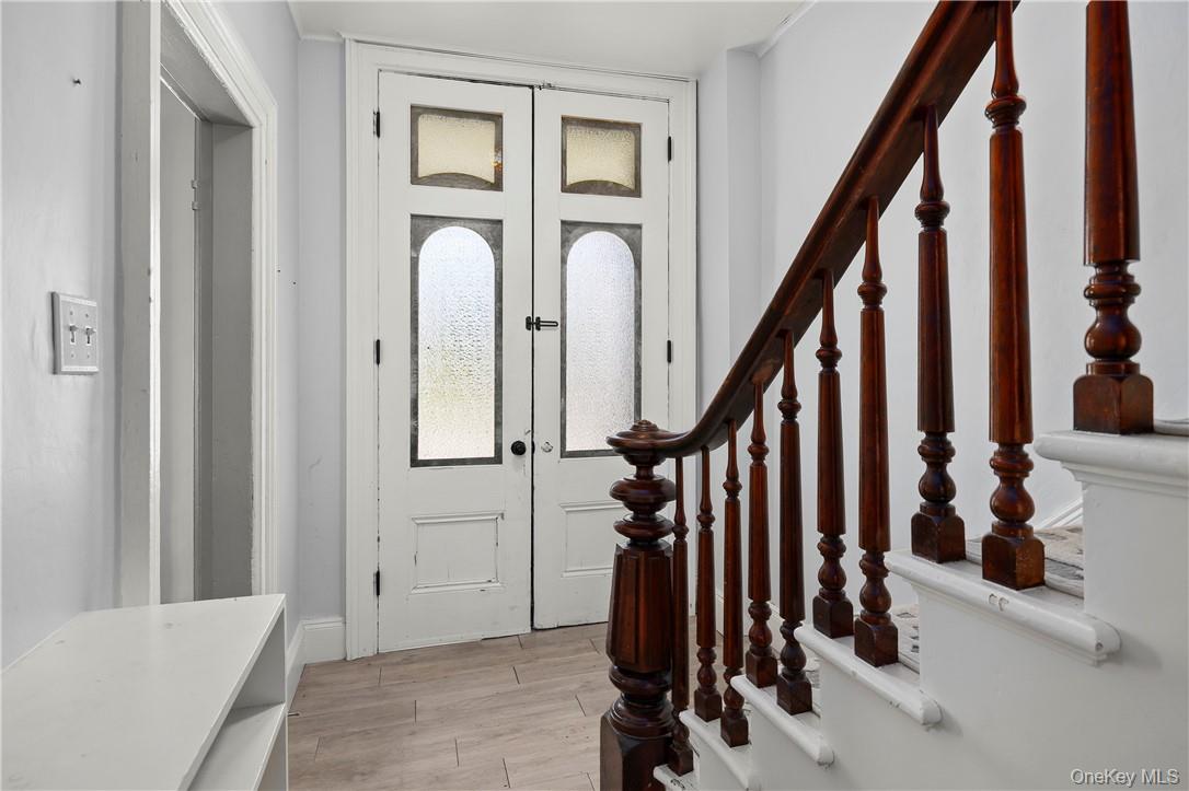 #7 photo, 20 N Franklin Street, Athens , NY 12015