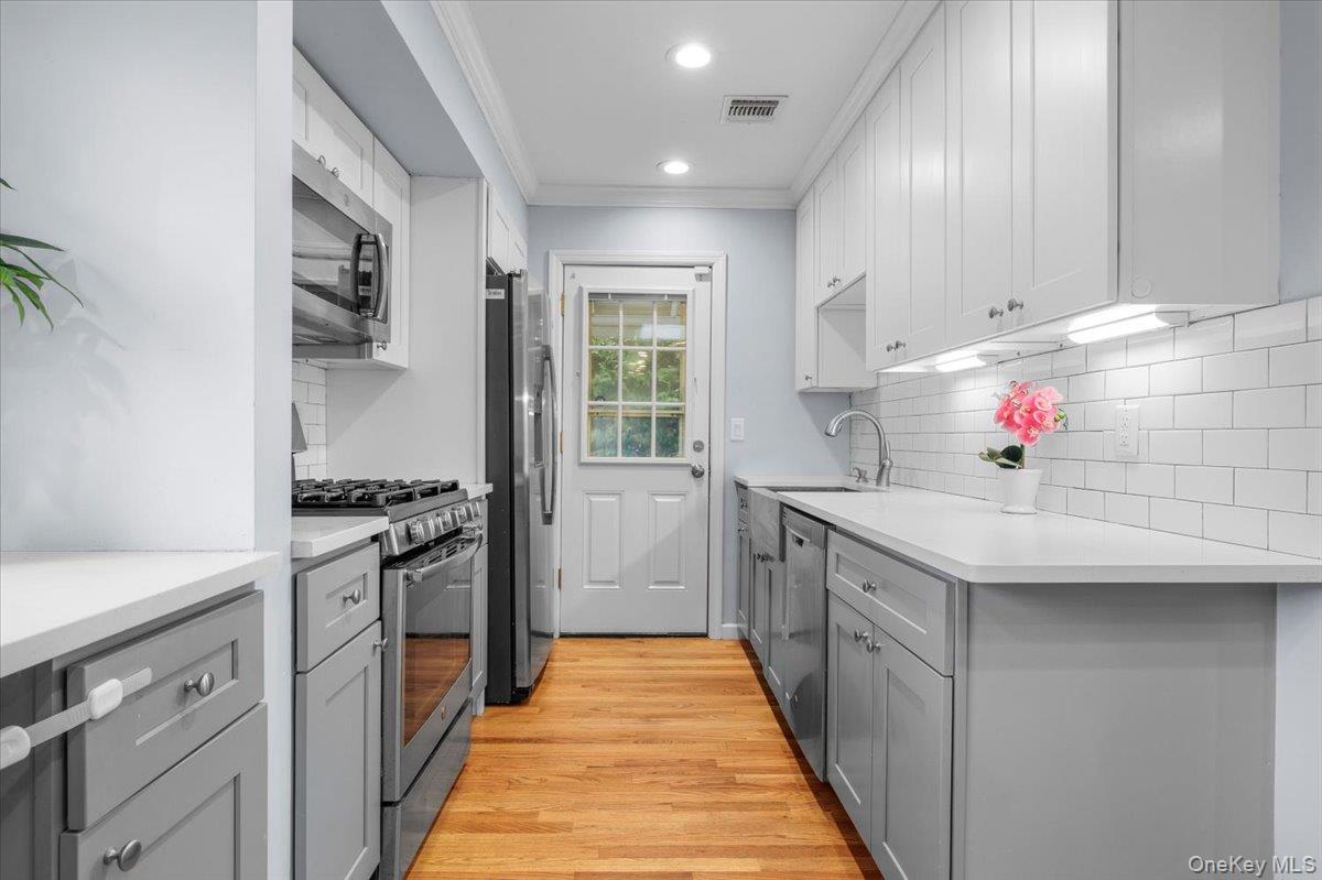 #11 photo, 26 Eugene Drive, Kings Park , NY 11754