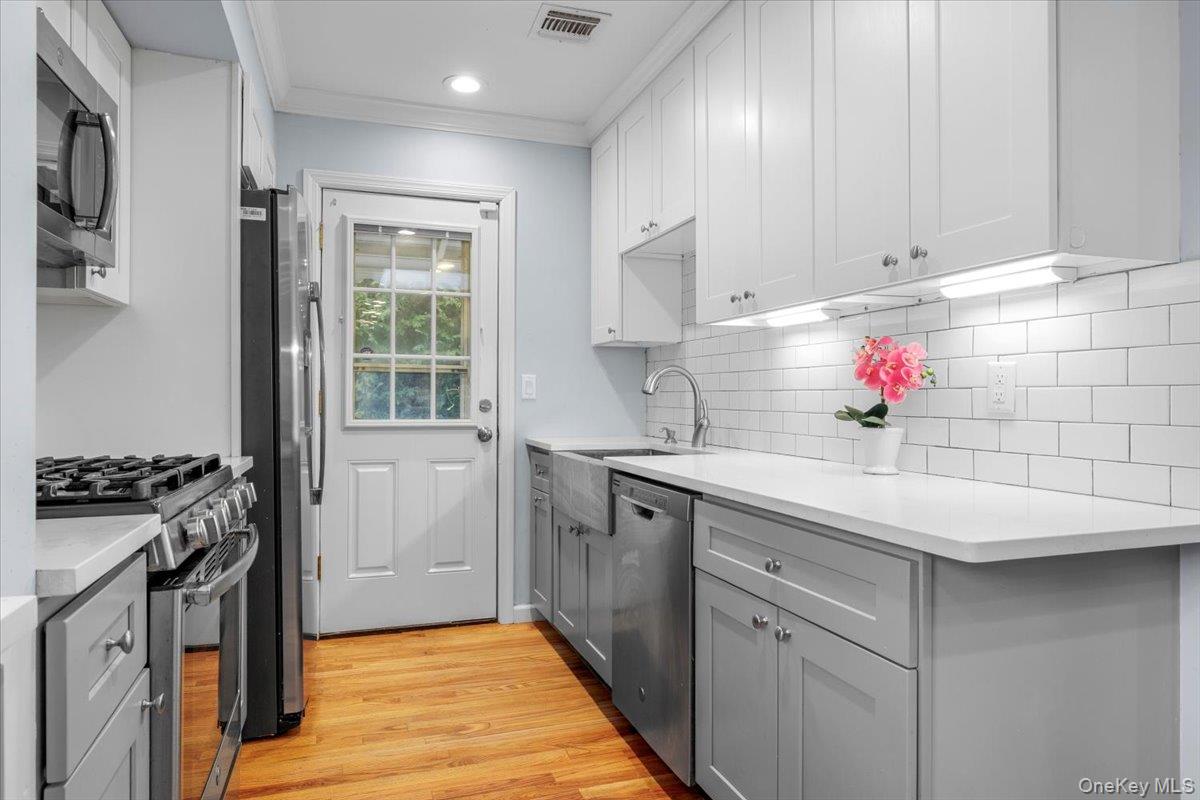 #12 photo, 26 Eugene Drive, Kings Park , NY 11754