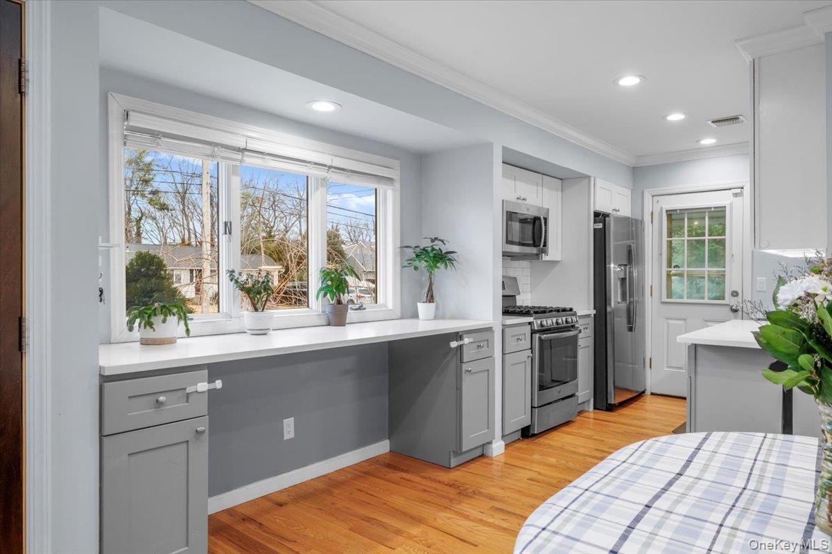 #7 photo, 26 Eugene Drive, Kings Park , NY 11754