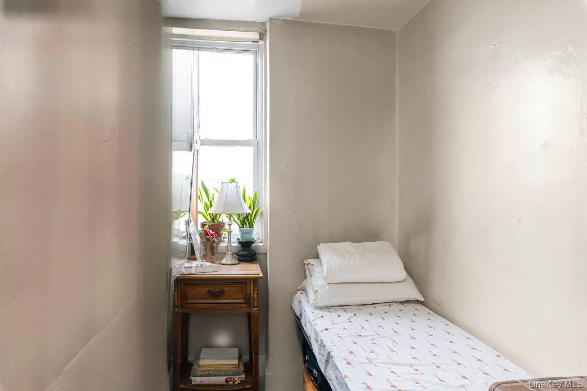 #12 photo, 55-05 Woodside Avenue, Woodside , NY 11377