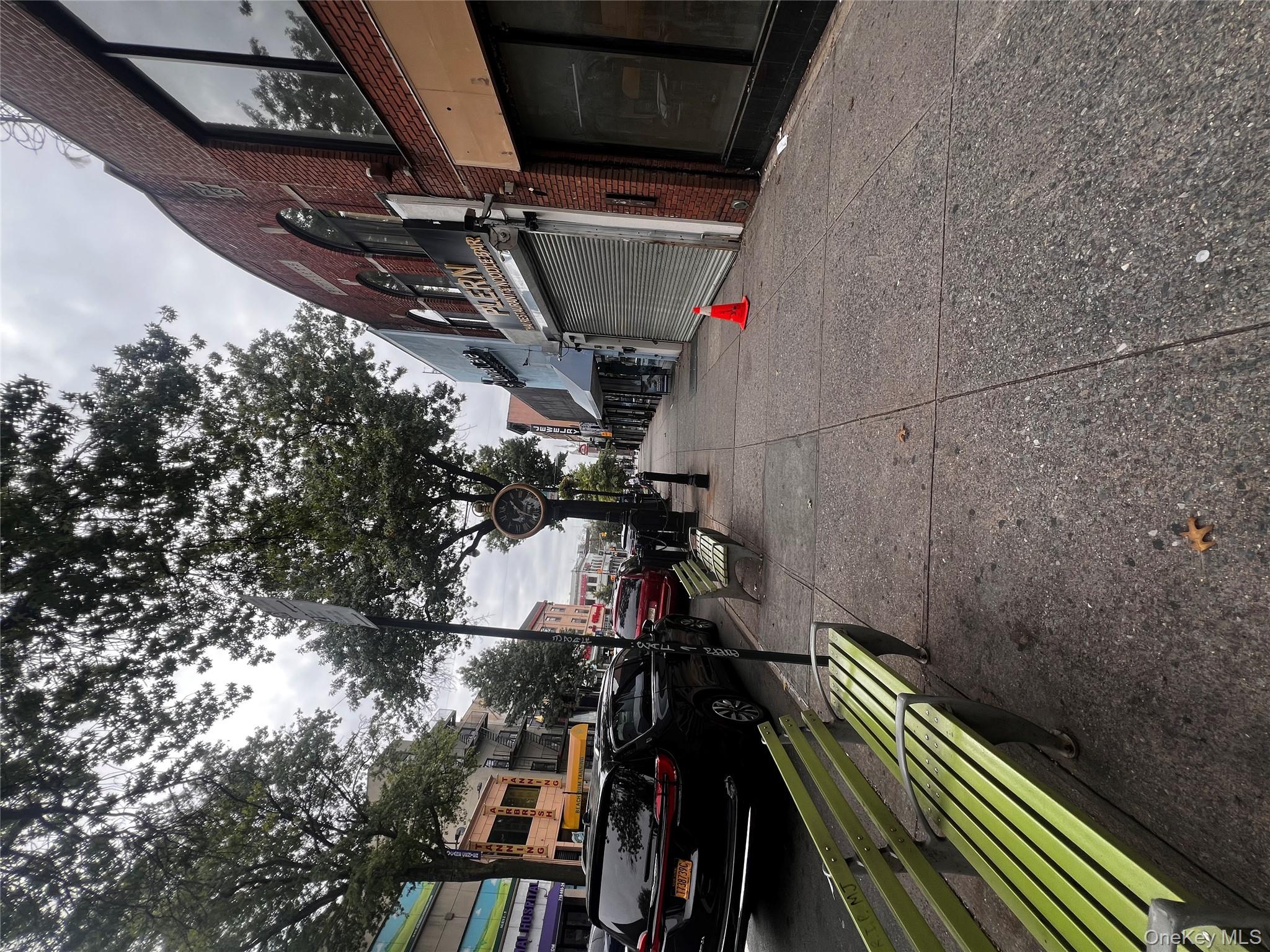 #2 photo, 3076 Steinway, 뉴욕퀸즈 Astoria , NY 11103