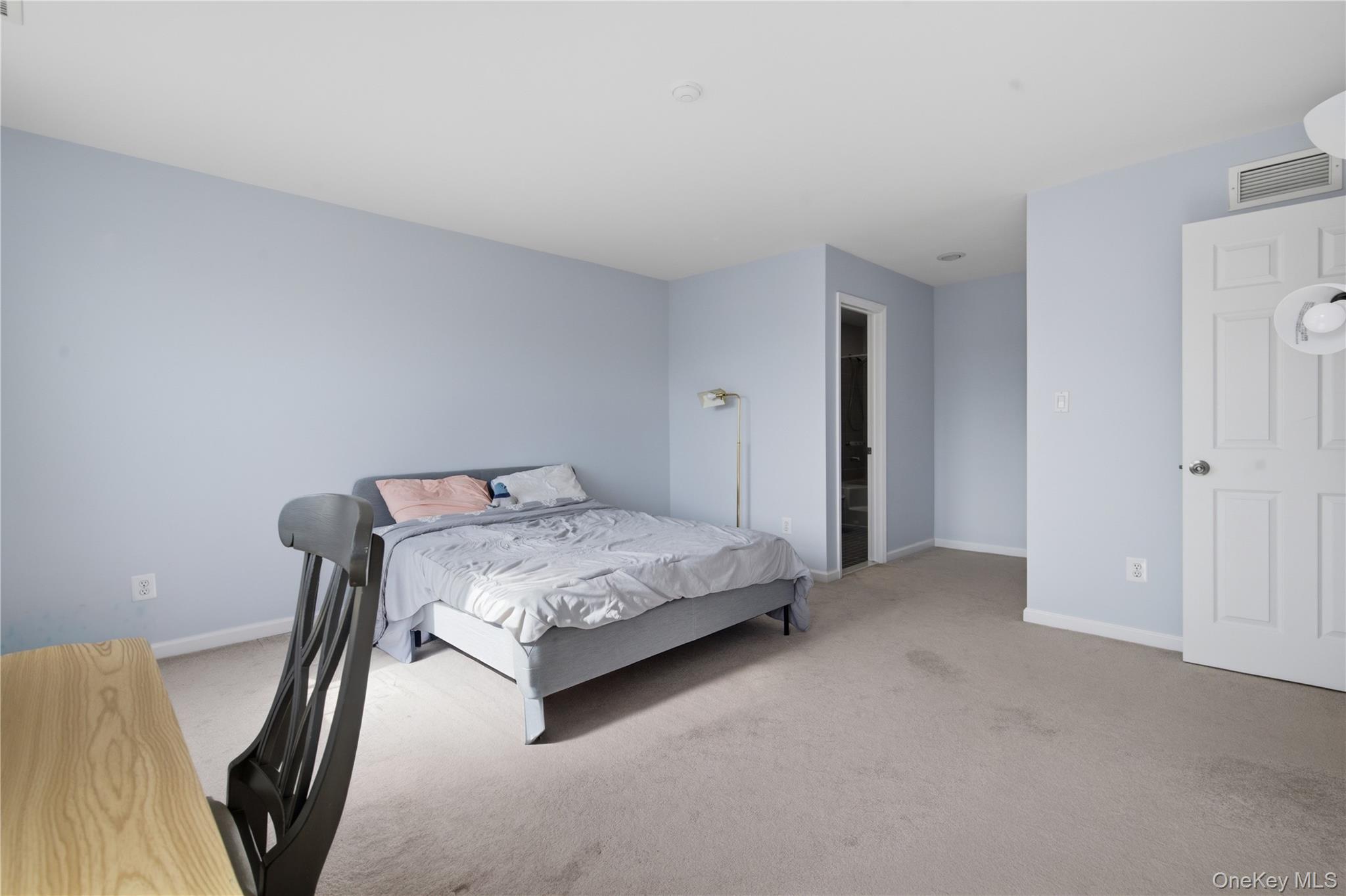 #19 photo, 69 Thomas Lane, সাফোক কাউন্টি East Setauket , NY 11733