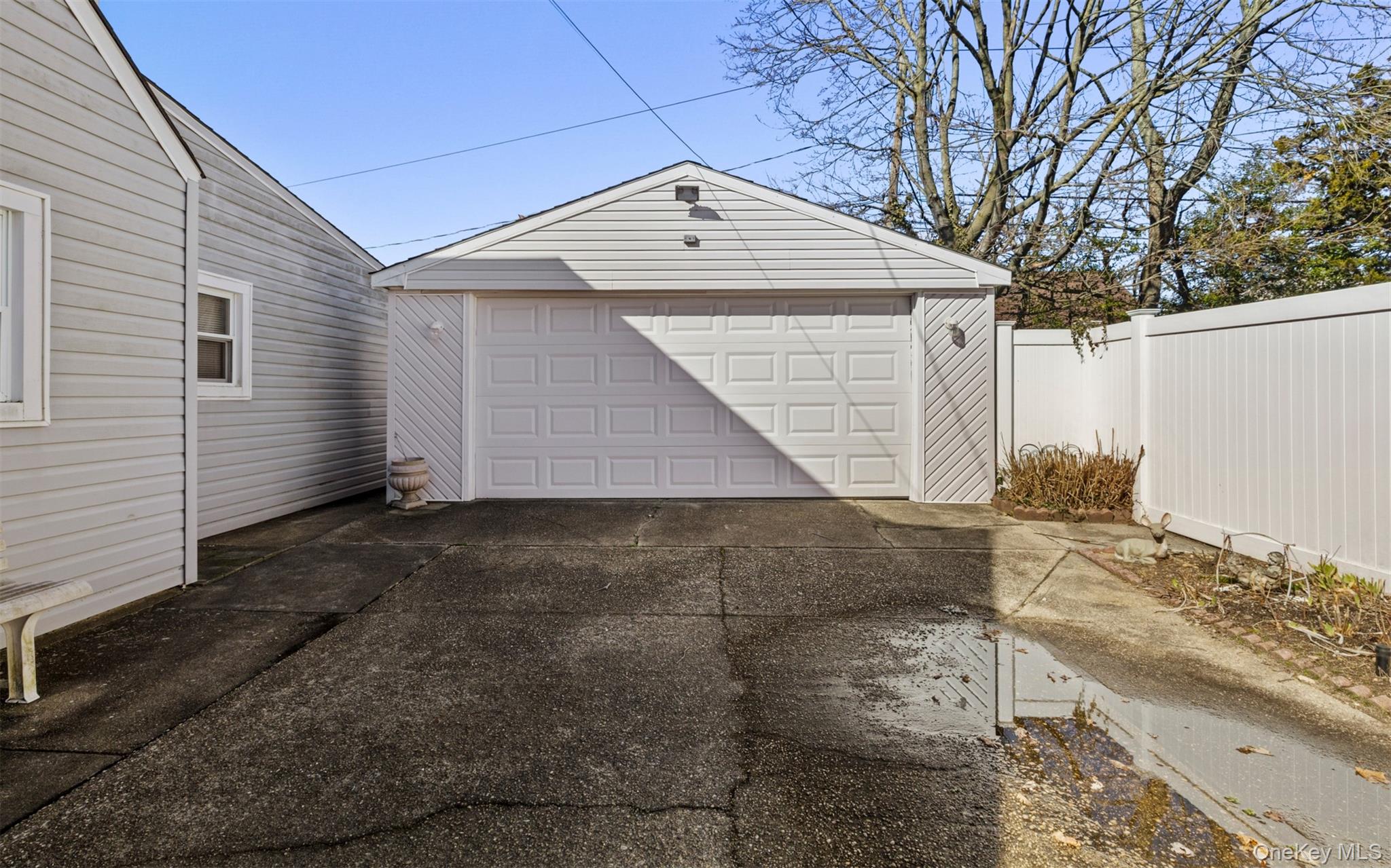 #17 photo, 82 Barnyard Lane, 长岛 Levittown , NY 11756
