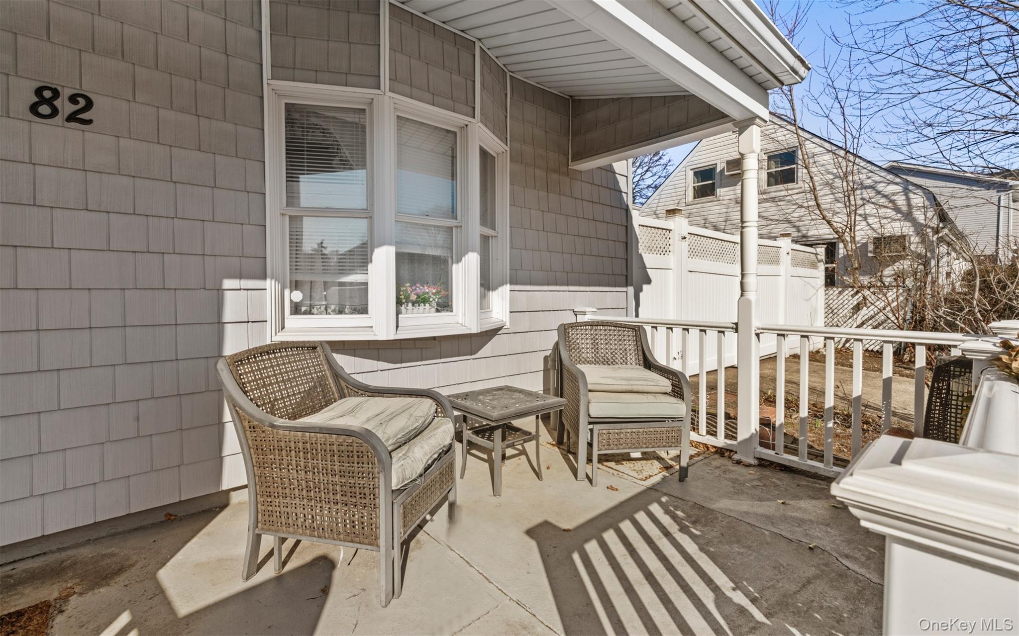 #2 photo, 82 Barnyard Lane, 长岛 Levittown , NY 11756