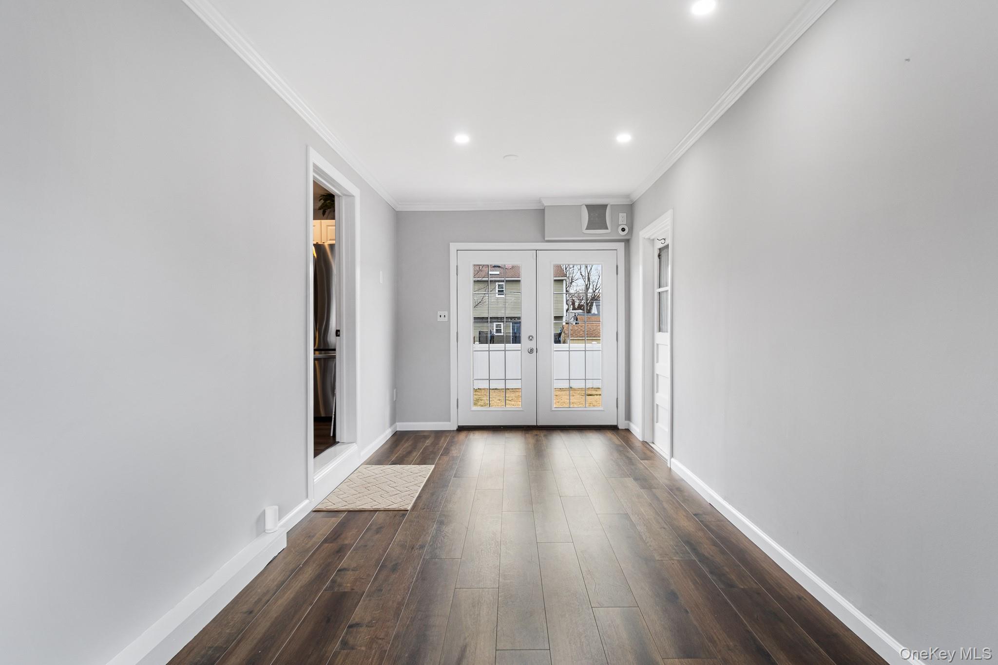 #14 photo, 2309 Mattituck Avenue, Seaford , NY 11783