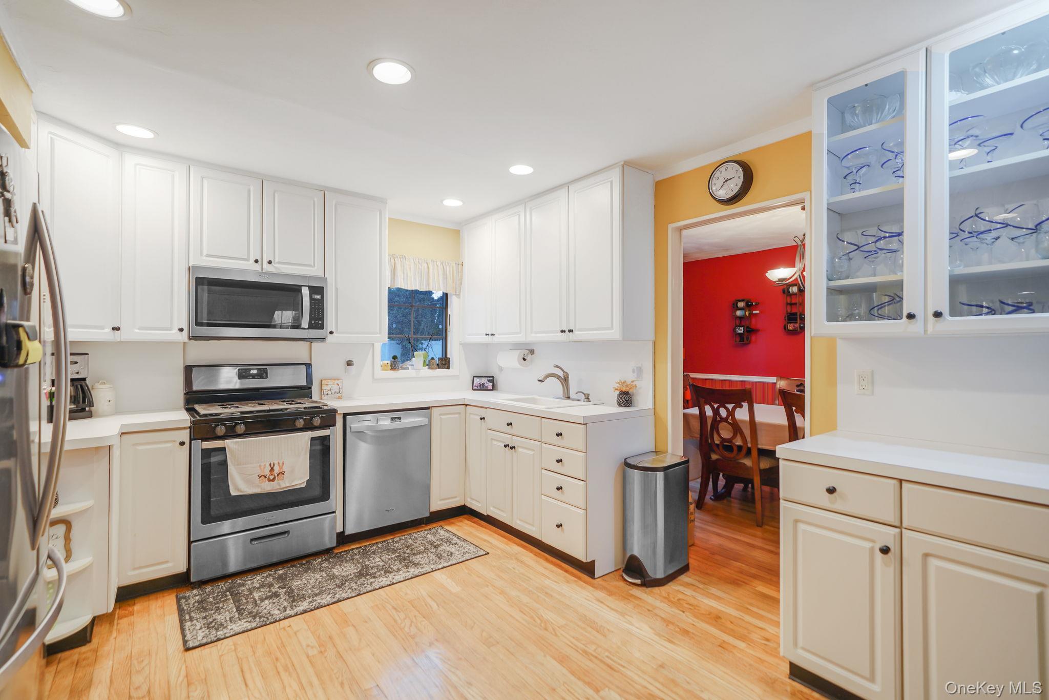 #9 photo, 18 Enfield Lane, Kings Park , NY 11754