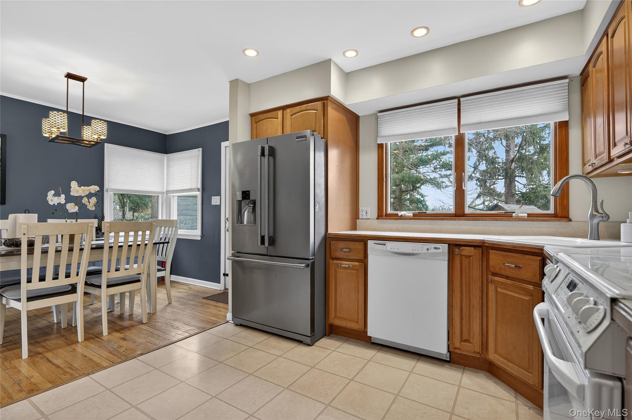 #13 photo, 20 Marlboro Drive, South Huntington , NY 11743