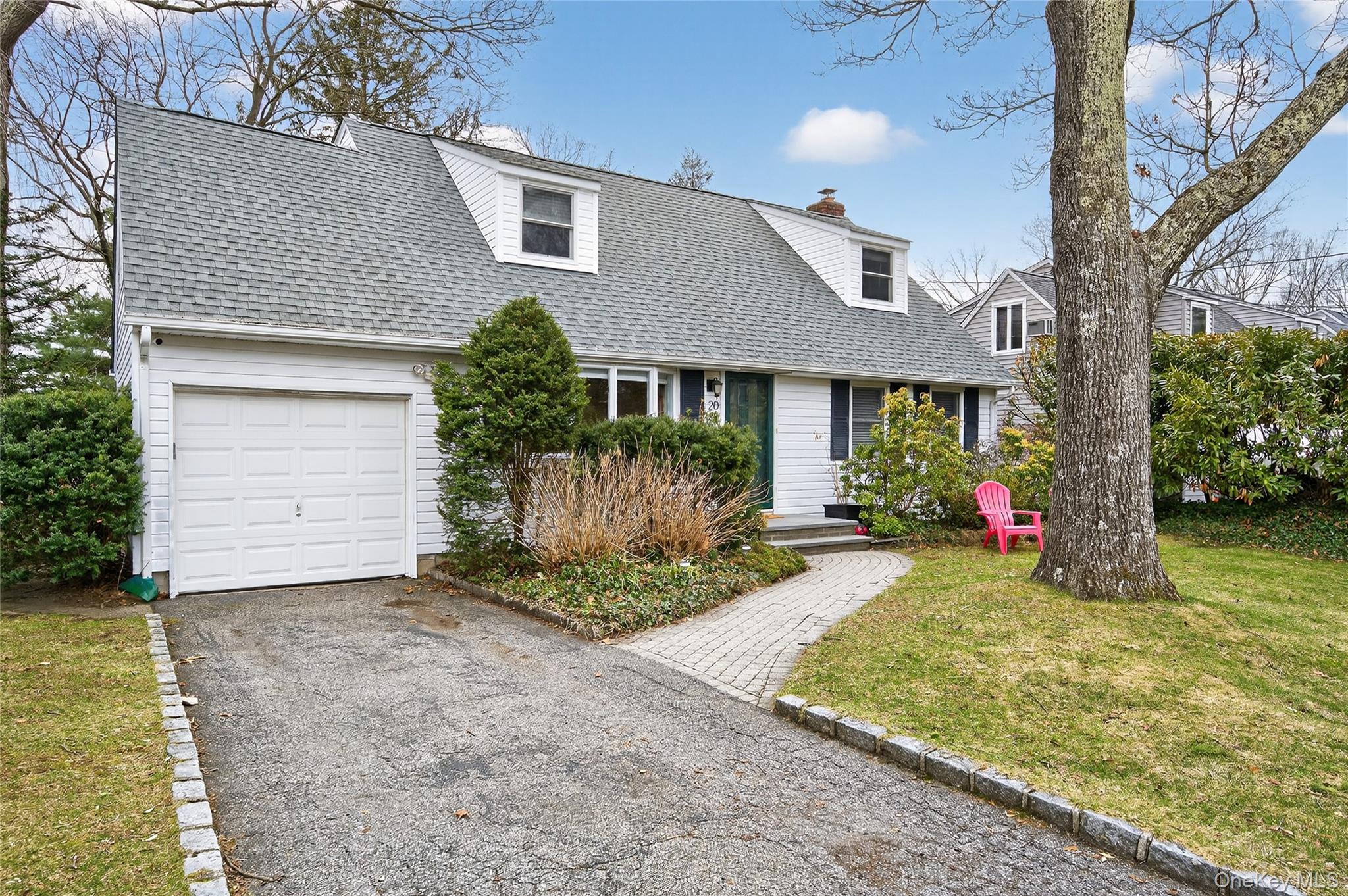 #3 photo, 20 Marlboro Drive, South Huntington , NY 11743