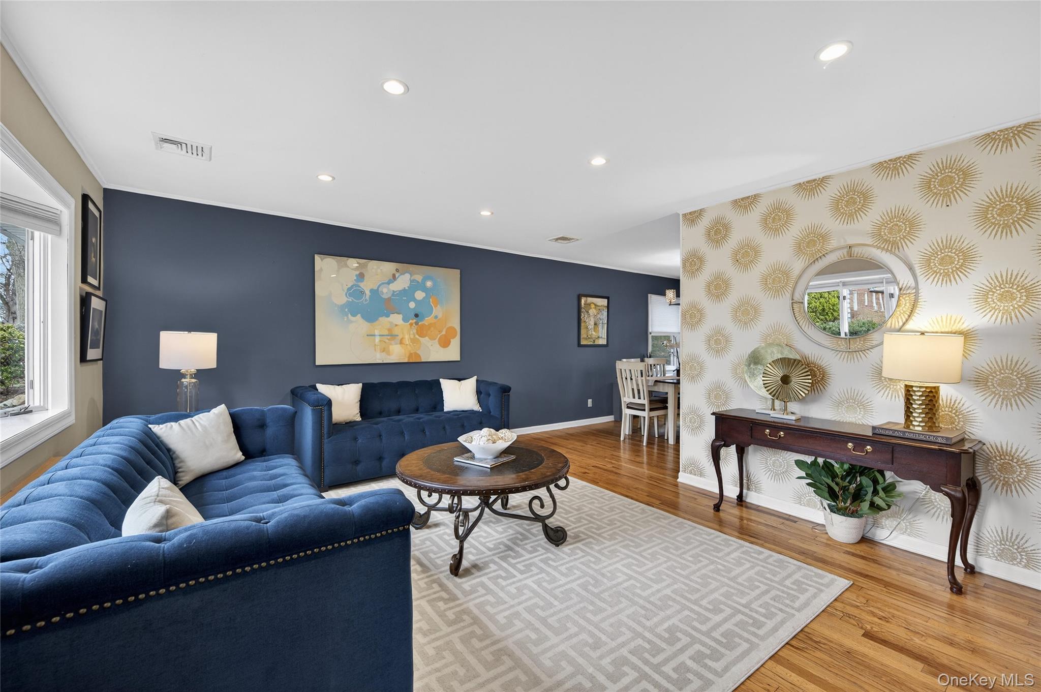 #5 photo, 20 Marlboro Drive, South Huntington , NY 11743