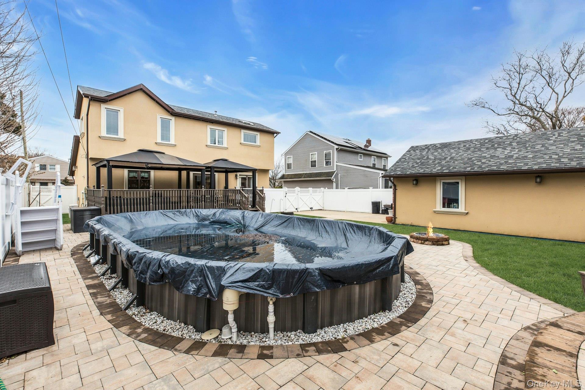 #18 photo, 21 Terrell Lane, Hicksville , NY 11801