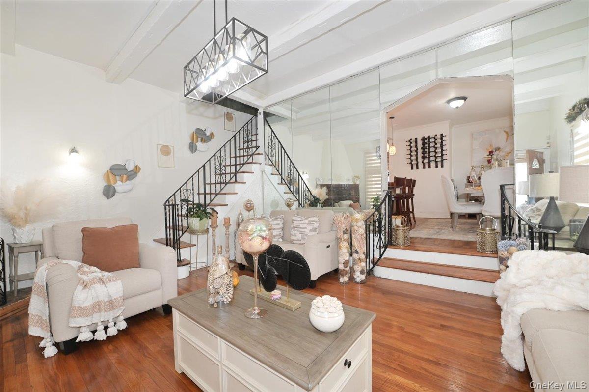 #8 photo, 13071 225th Street, Laurelton , NY 11413