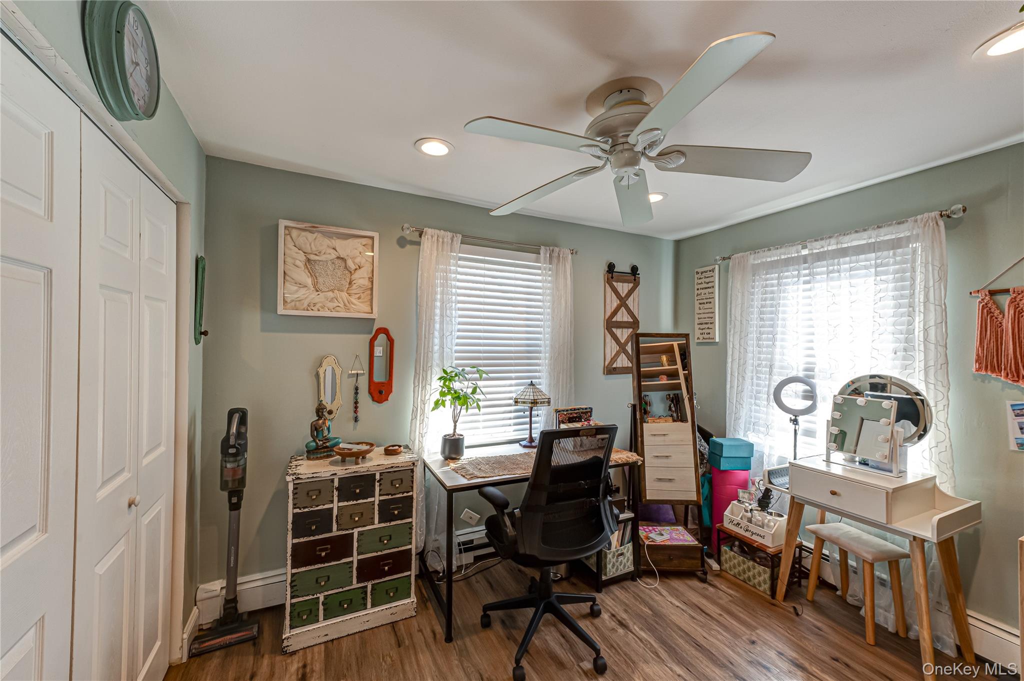 #16 photo, 178 Spur Drive, Bay Shore , NY 11706