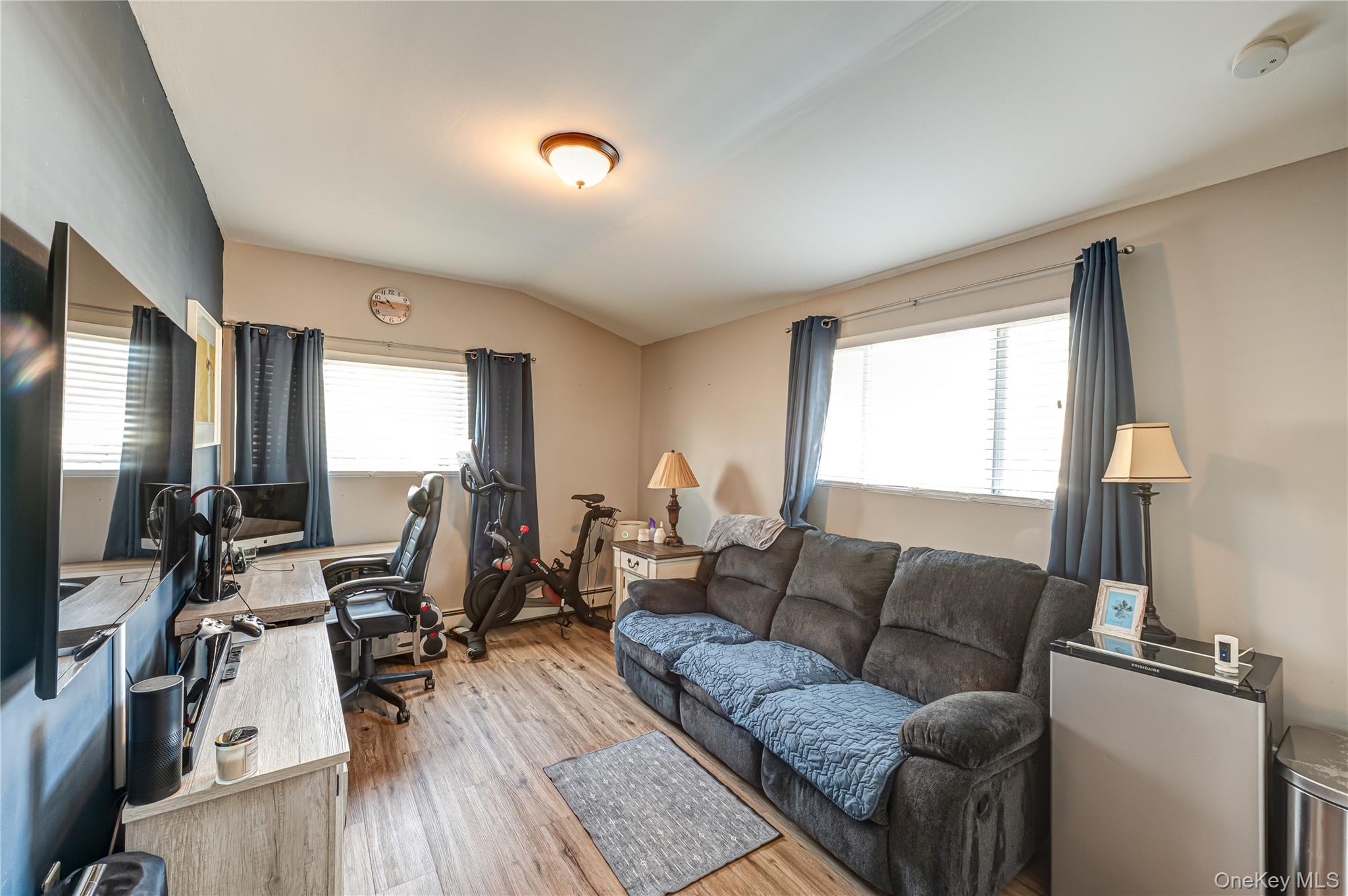 #20 photo, 178 Spur Drive, Bay Shore , NY 11706