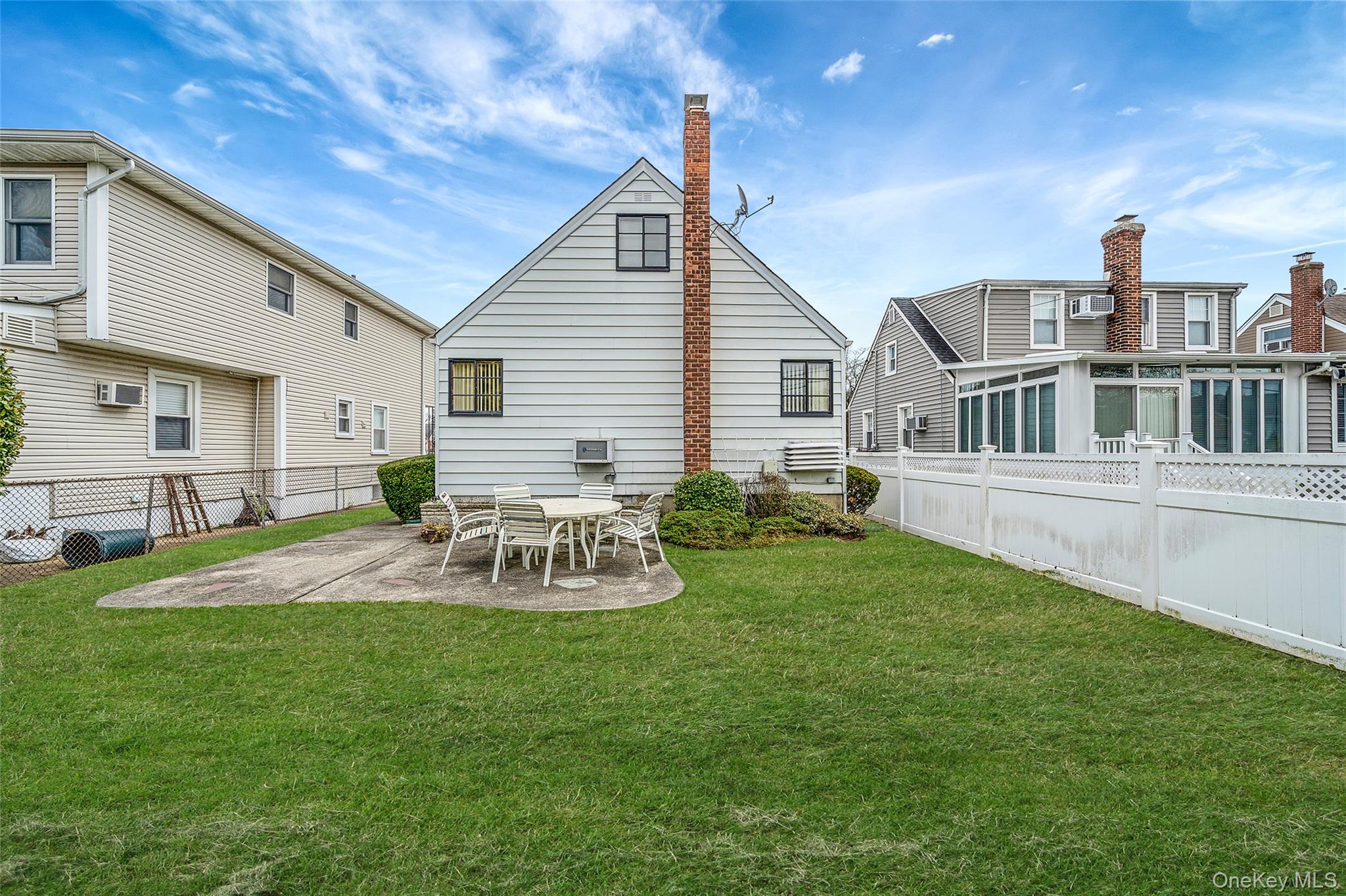 #17 photo, 81 Landau Avenue, Elmont , NY 11003