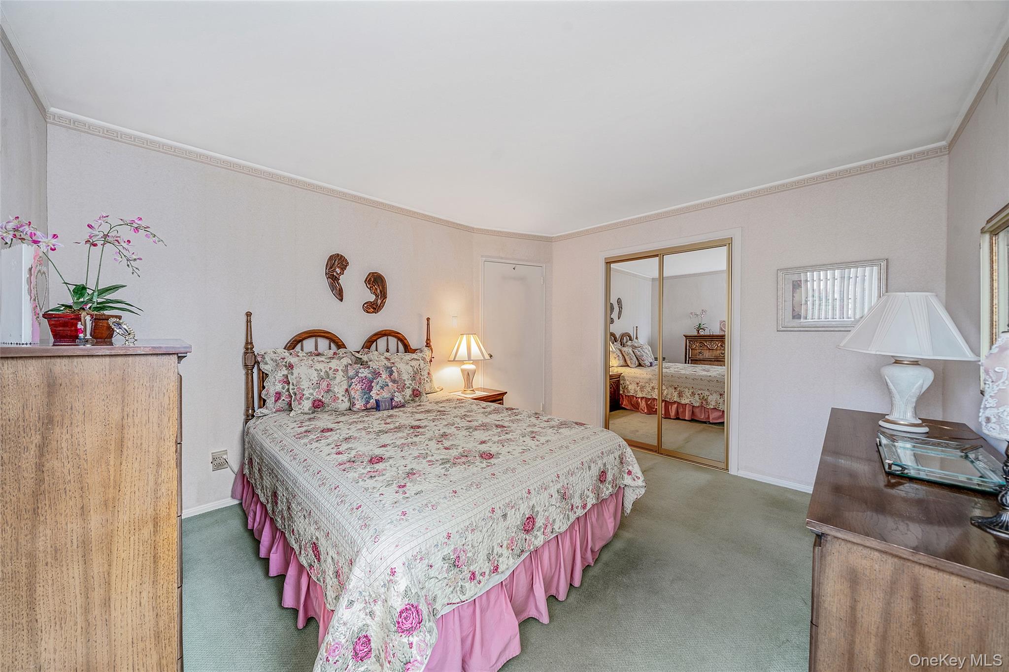 #8 photo, 81 Landau Avenue, Elmont , NY 11003