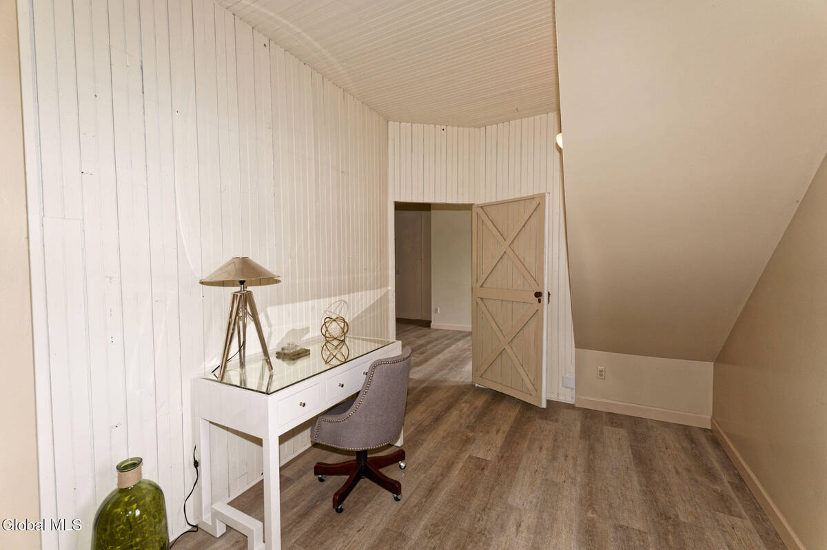 #17 photo, 1412 River Road, Bethlehem , NY 12158