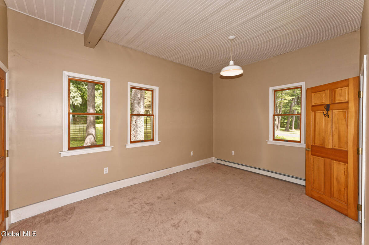 #18 photo, 1412 River Road, Bethlehem , NY 12158