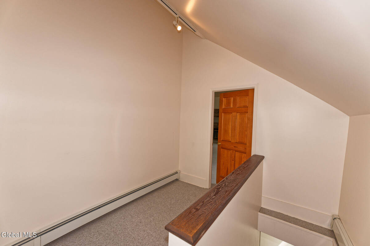 #28 photo, 1412 River Road, Bethlehem , NY 12158