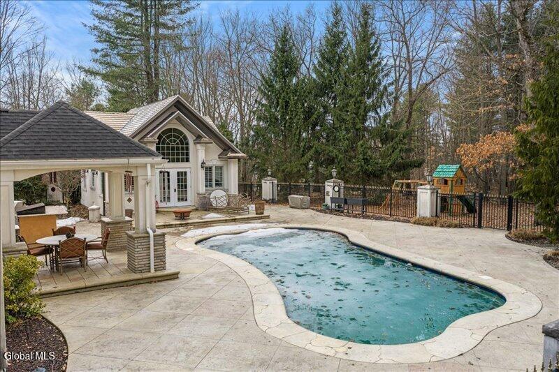 #77 photo, 1012 Gabriella Avenue, Union , NY 13760