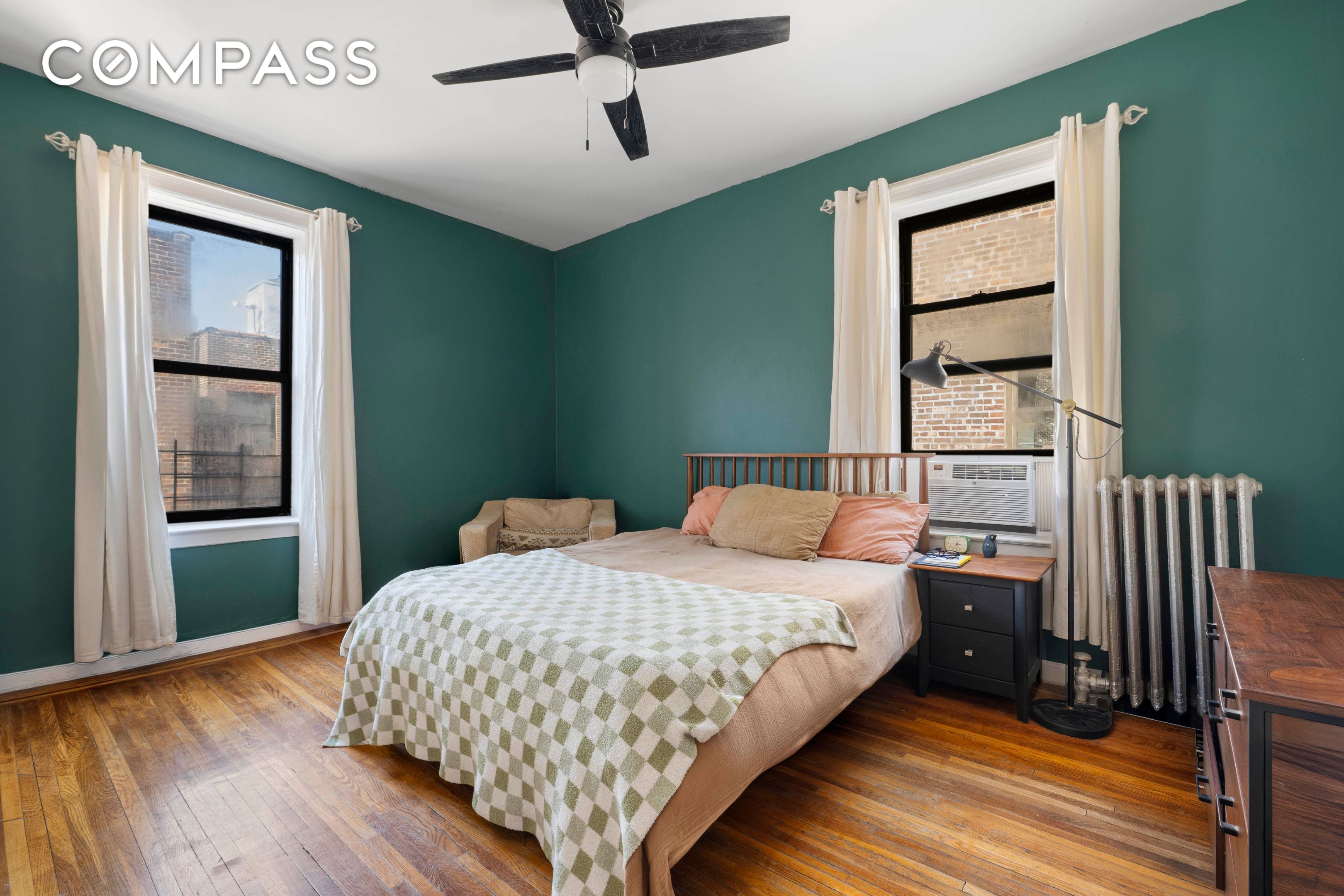 #8 photo, 2199 Holland Avenue, ব্রঙ্কস Pelham Parkway , NY 10462