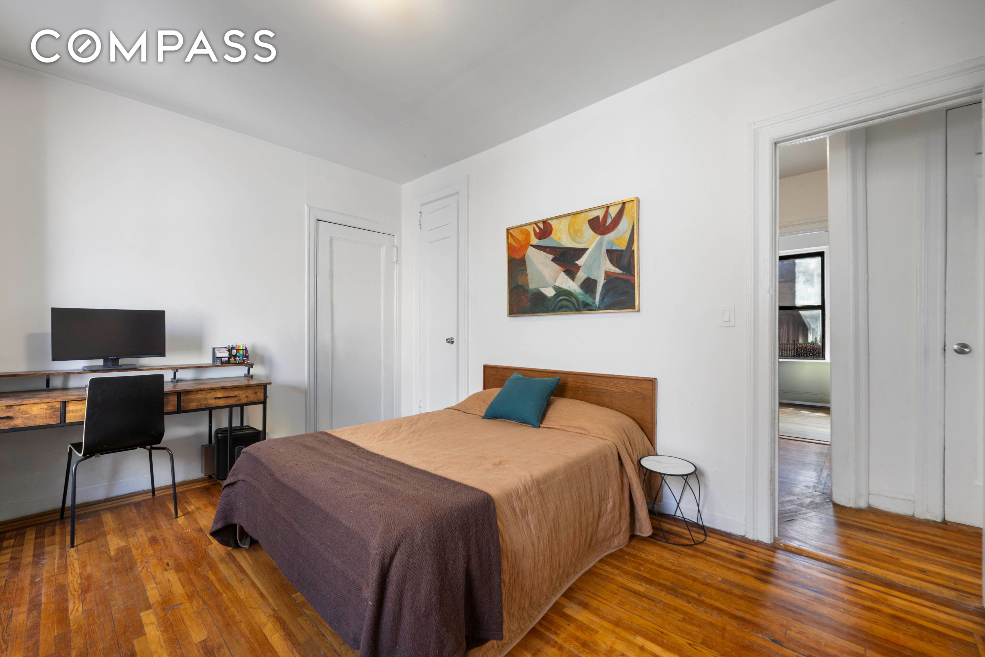 #9 photo, 2199 Holland Avenue, ব্রঙ্কস Pelham Parkway , NY 10462