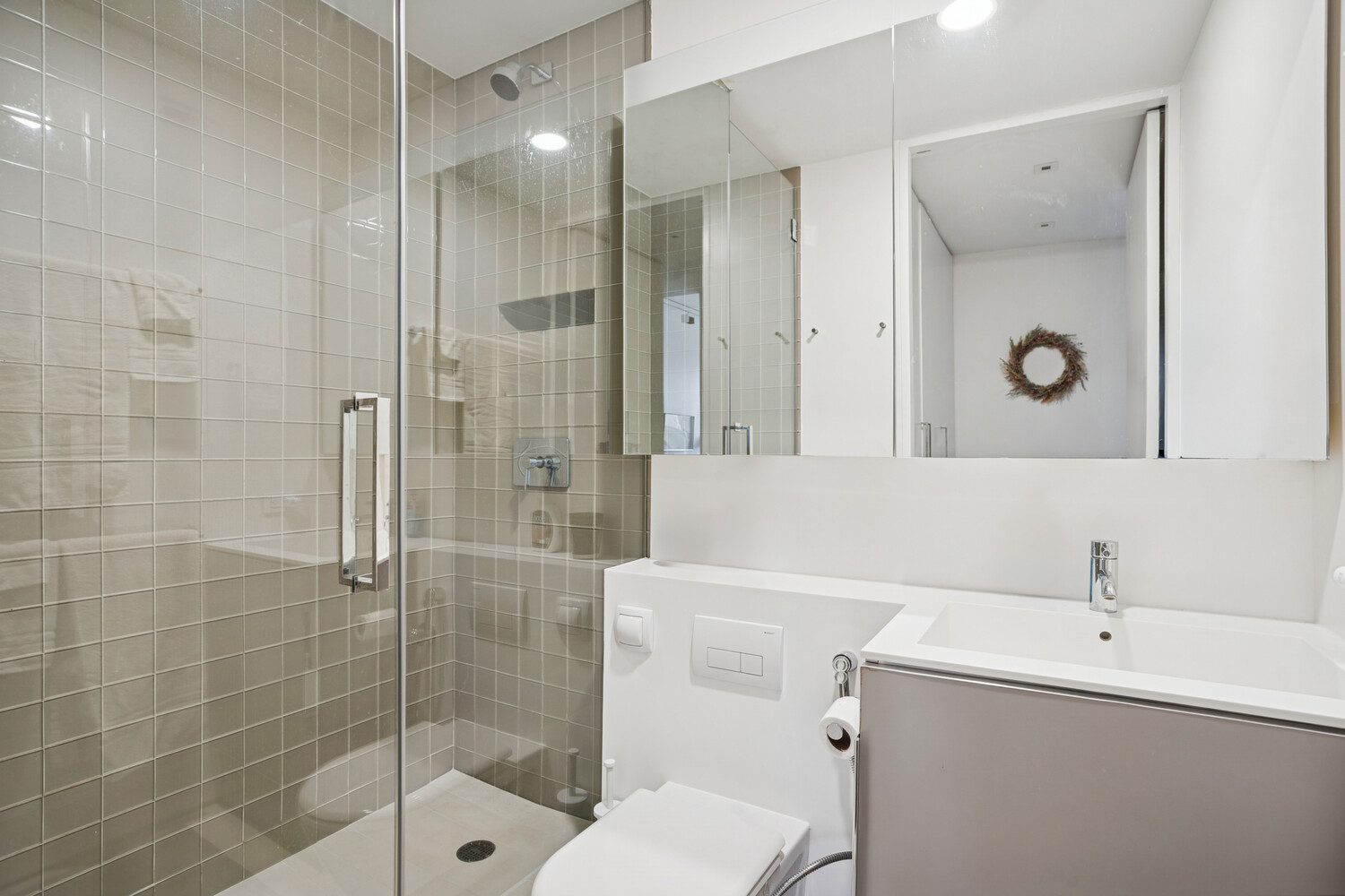 #11 photo, 167 E 61ST Street, ম্যানহাটন Lenox Hill , NY 10065