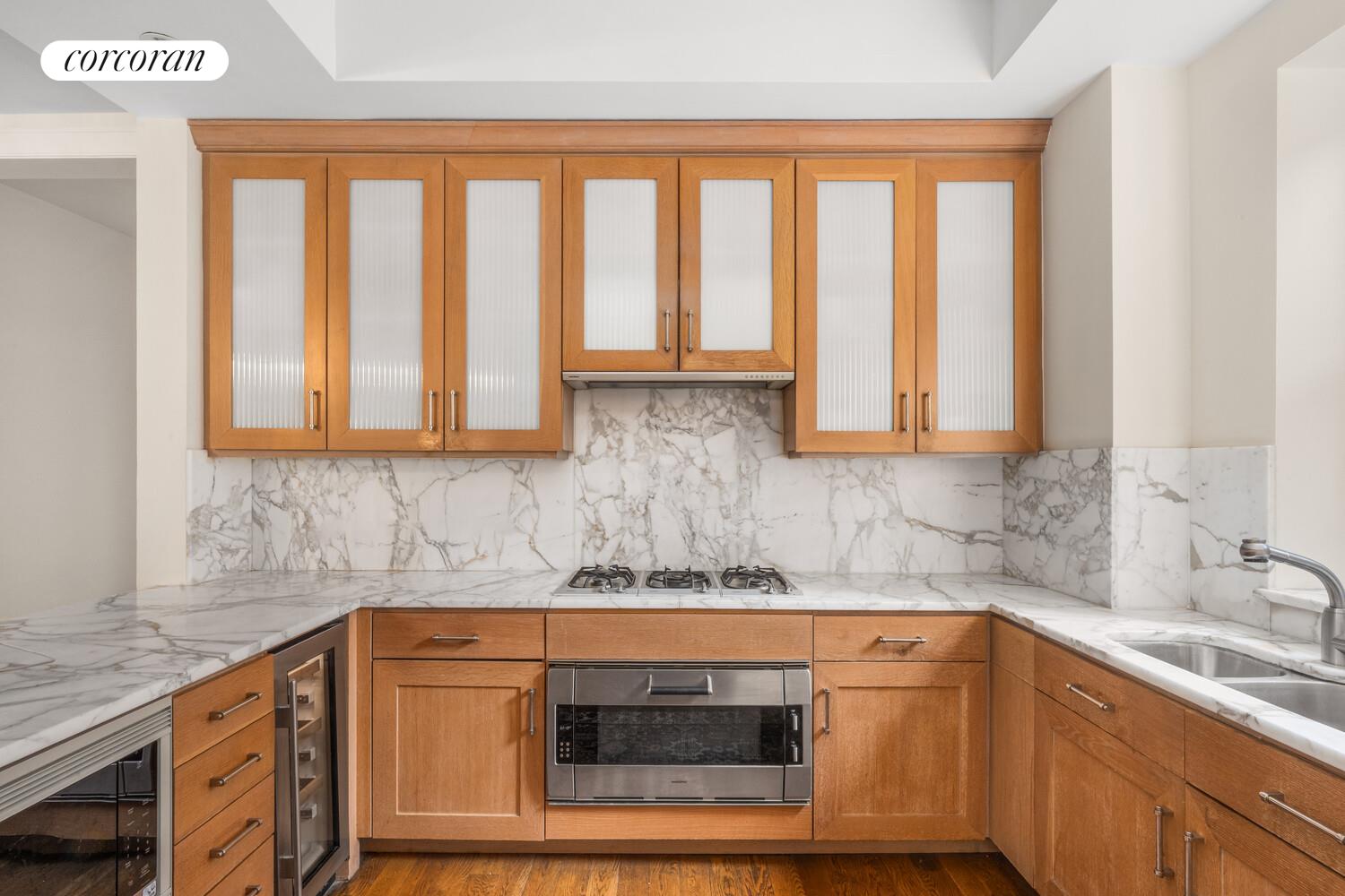 #6 photo, 31 E 28TH Street, NoMad , NY 10016