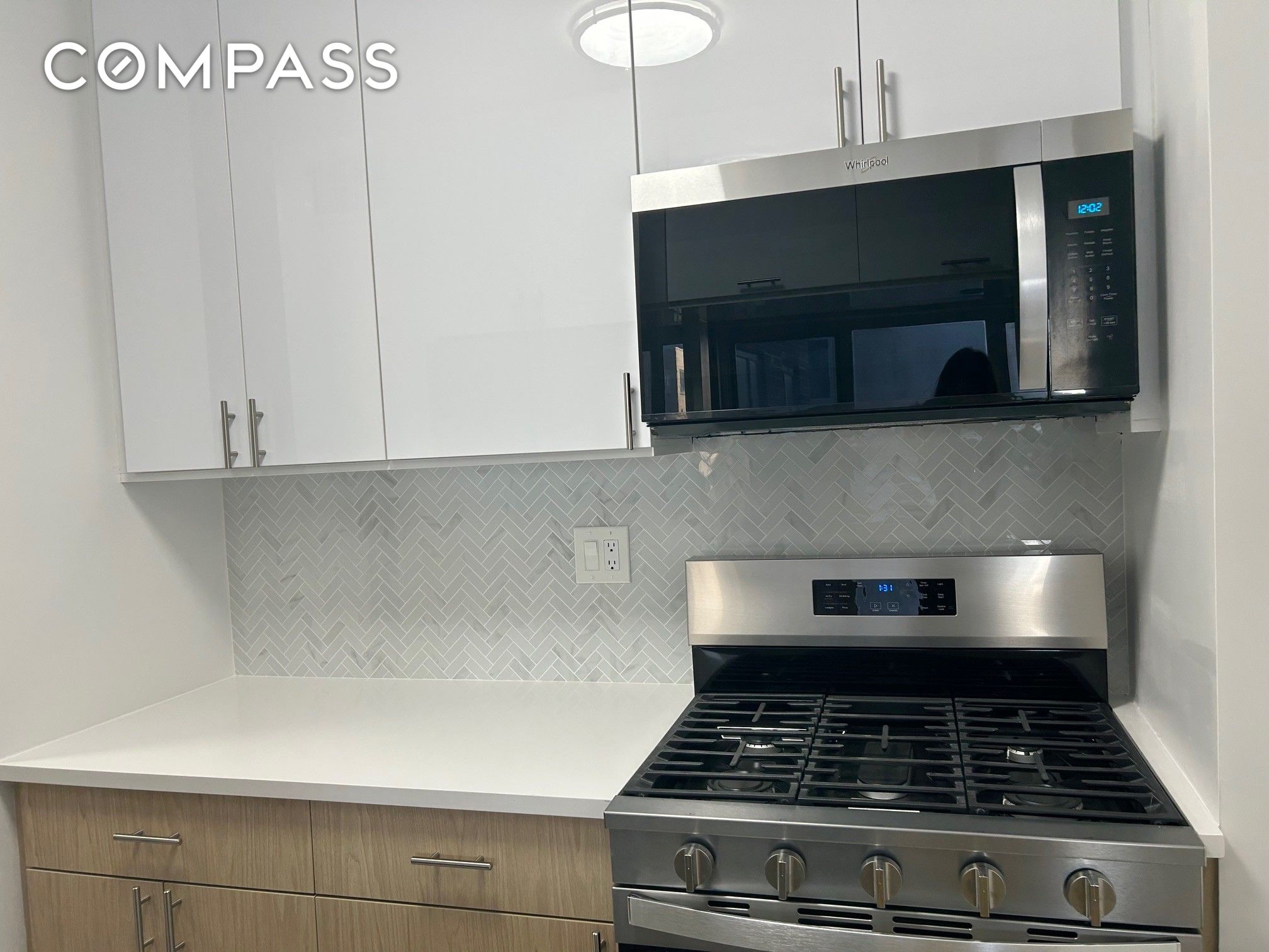 #12 photo, 400 E 54th Street, Sutton Place , NY 10022